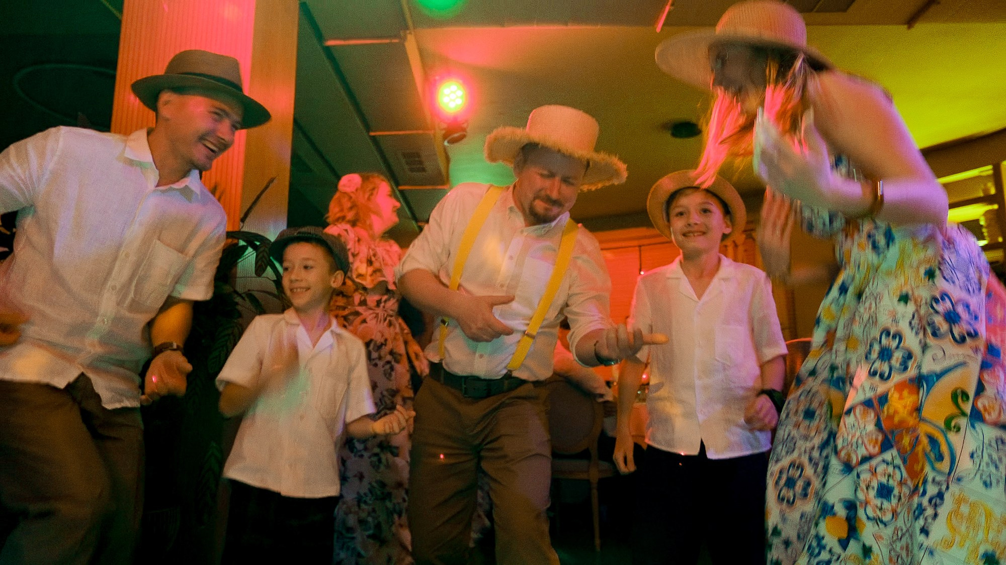 Итальяно. Свадебный Видеограф Фотограф в Сочи