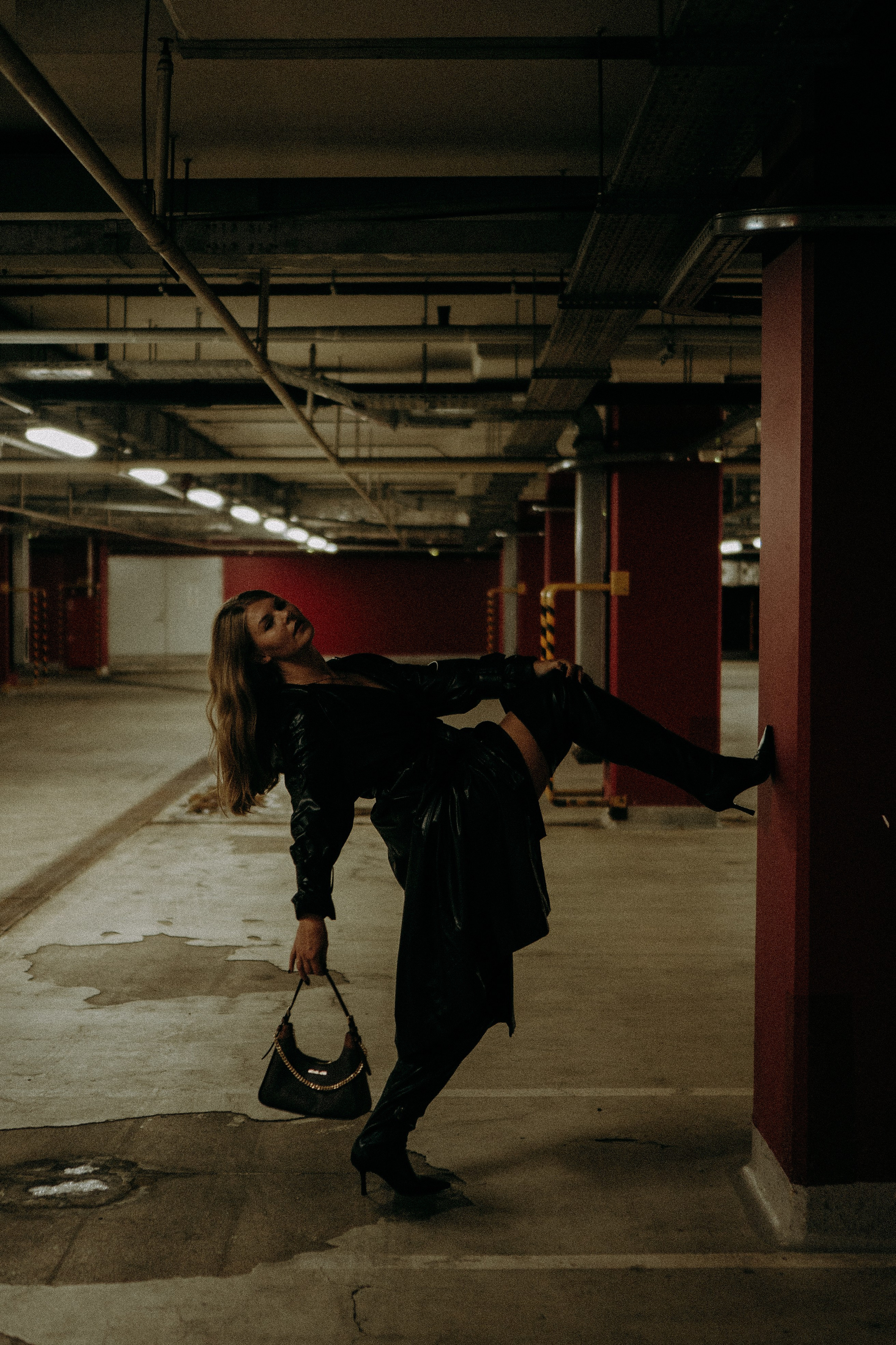 НА ПАРКОВКЕ. Профессиональный фотограф, Санкт-Петербург — Виктория Богомолова