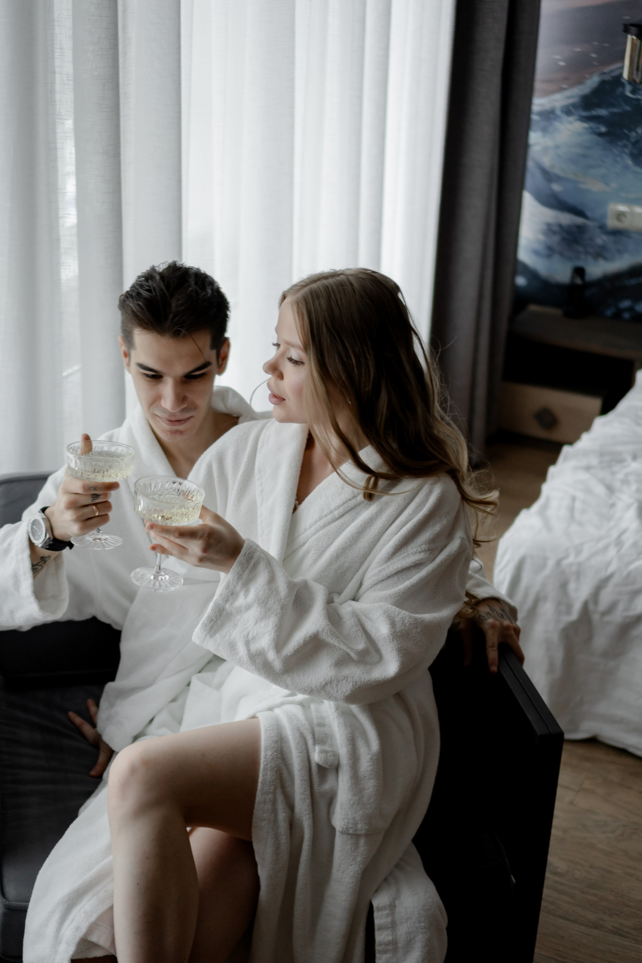 СВАДЕБНАЯ СЬЕМКА СБОРОВ В ОТЕЛЕ И ВЫЕЗД НА ЦЕРЕМОНИЮ (СНЯТО В СИБИРЕ В НИЖНЕВАРТОВСКЕ). Профессиональный фотограф, Санкт-Петербург — Виктория Богомолова