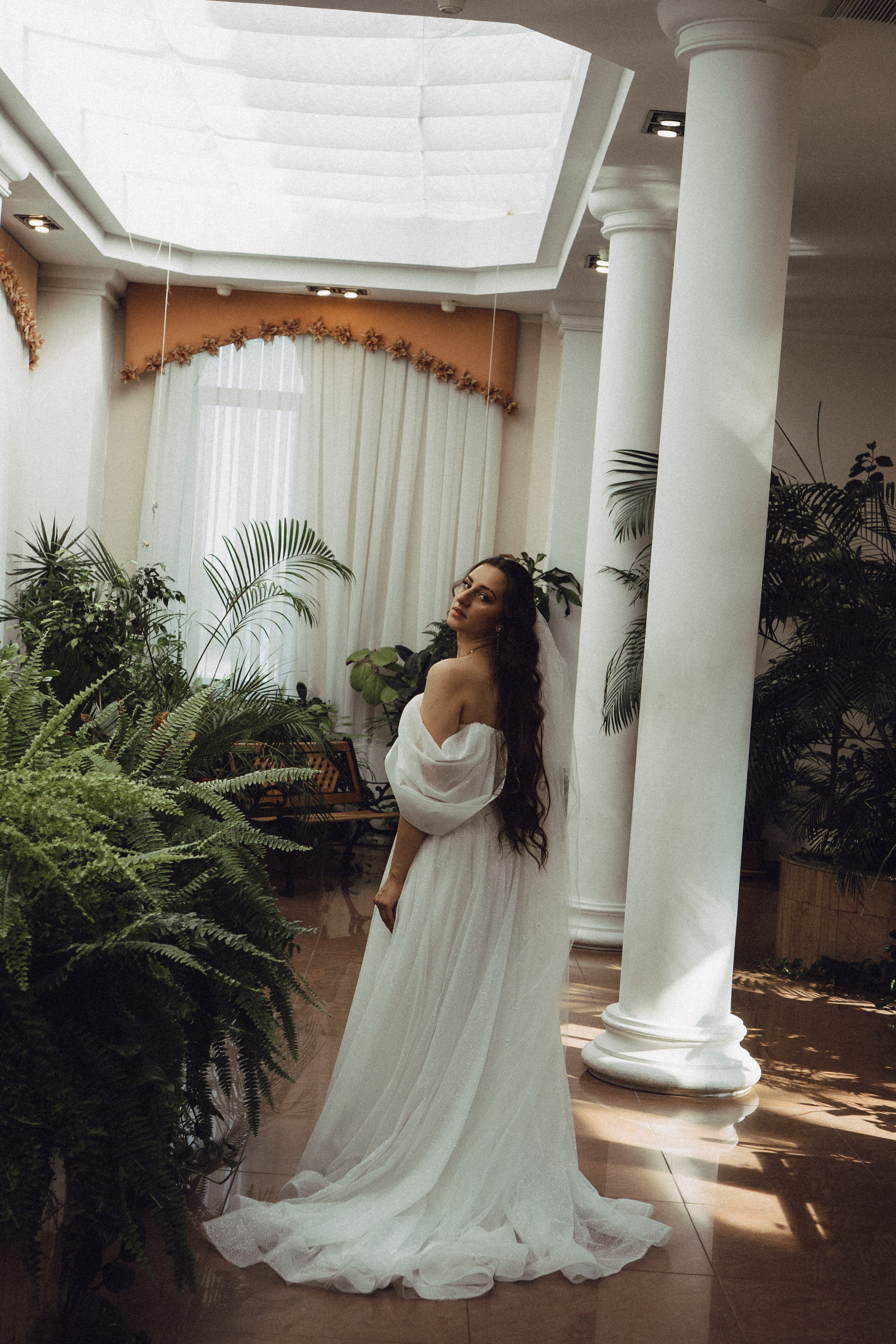 СВАДЕБНАЯ СЬЕМК В ПАРКЕ 300-ЛЕТИЯ. Профессиональный фотограф, Санкт-Петербург — Виктория Богомолова