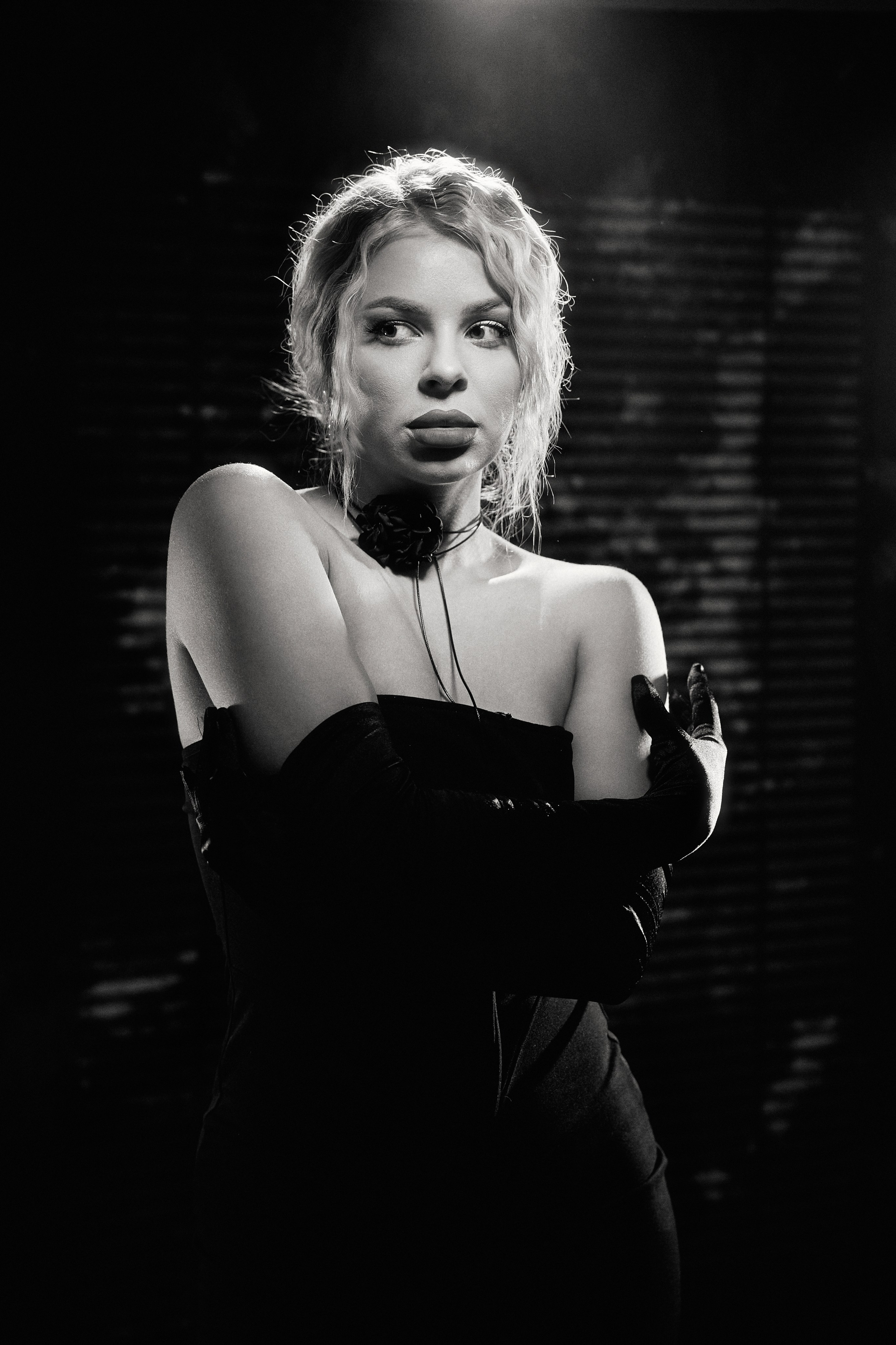 НУАР. Портретный фотограф в Павлодаре Руслан Насыров