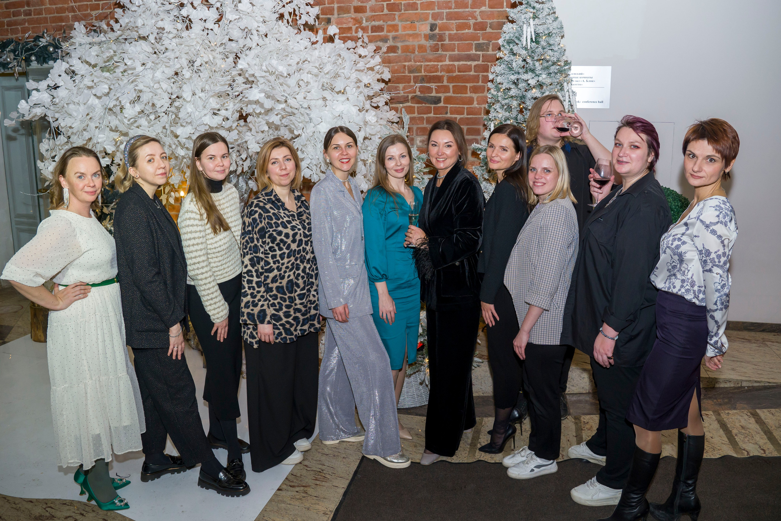 Корпоратив фотосъемка праздника. Фотограф в Санкт-Петербурге. Репортажная и все съёмки для бизнеса