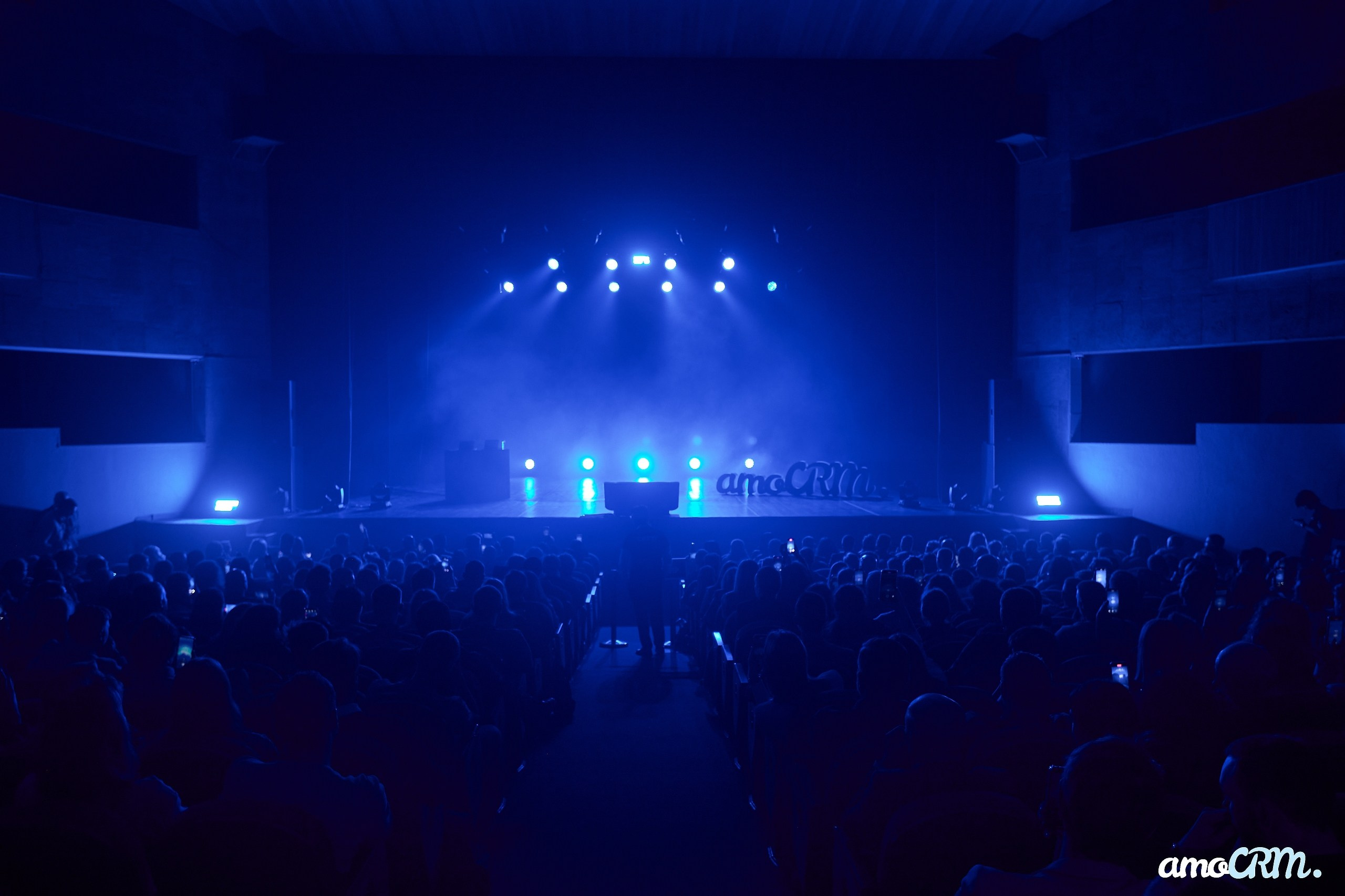 CRM Days от AmoCRM. Фотограф Валерий Сабрам