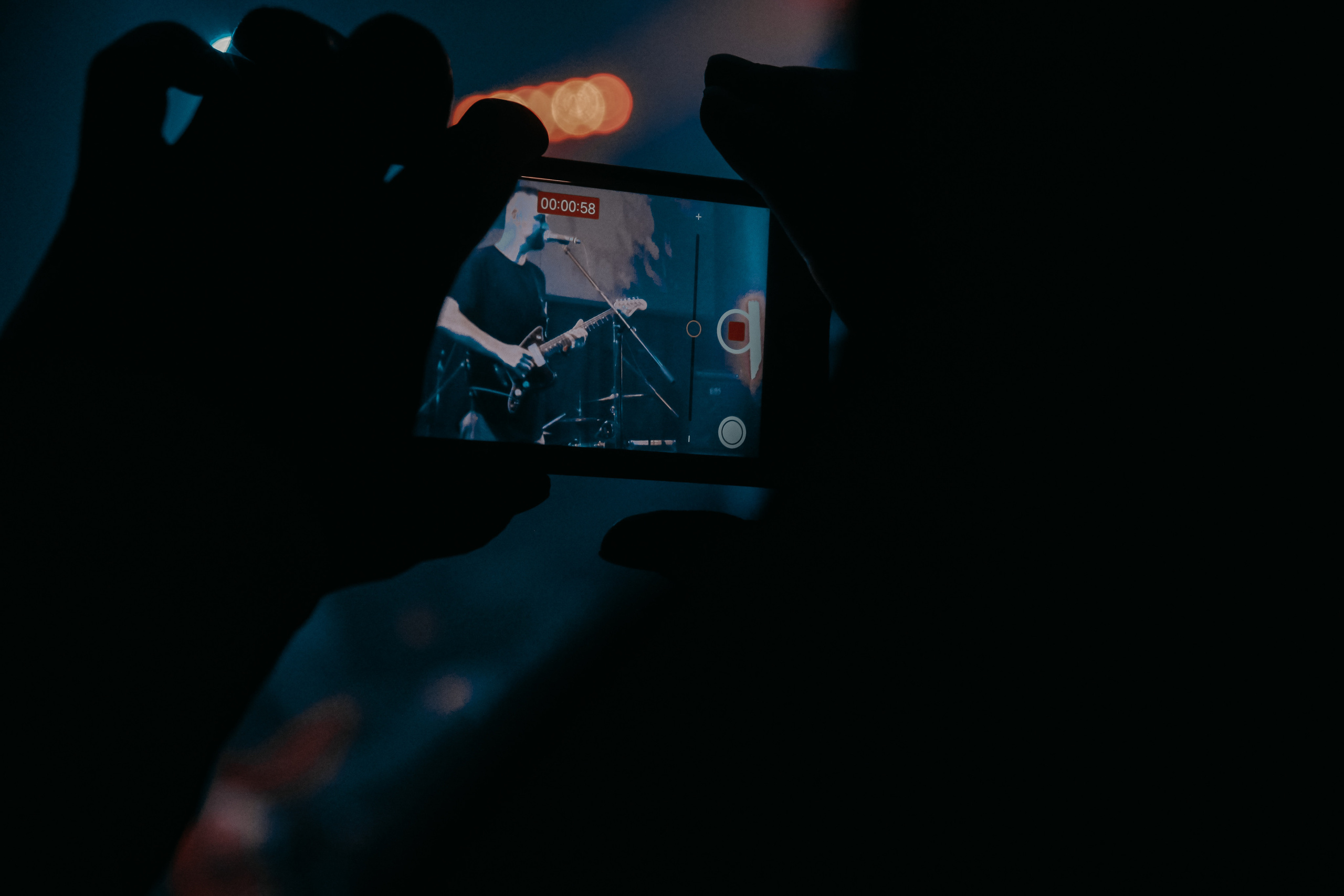 Слово из трёх букв, РОЛЛЕРКОСТЕР, Лензвук [2021]. Фотограф / Оператор Константин Козлов