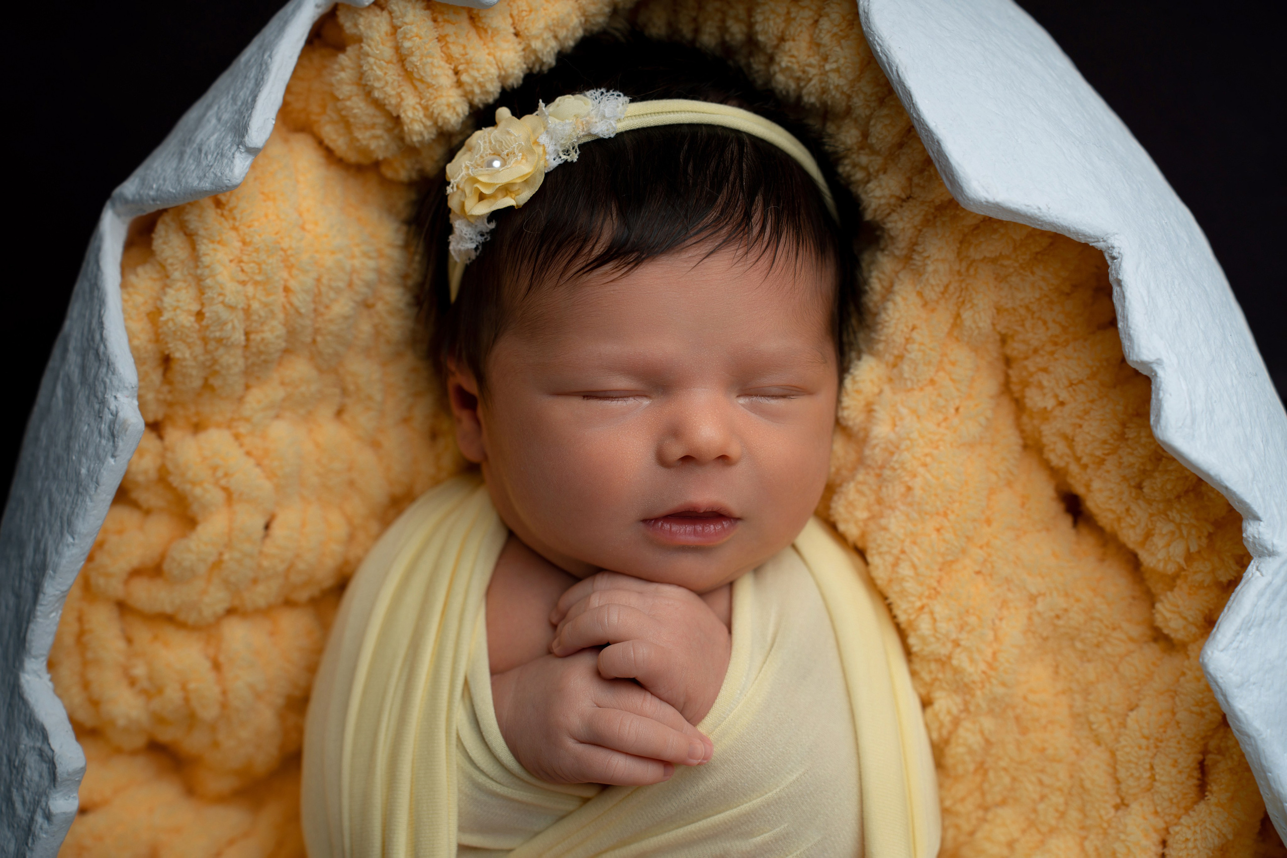 Ньюборн. Фотограф новорожденных Оренбург и свадебный фотограф Оренбург