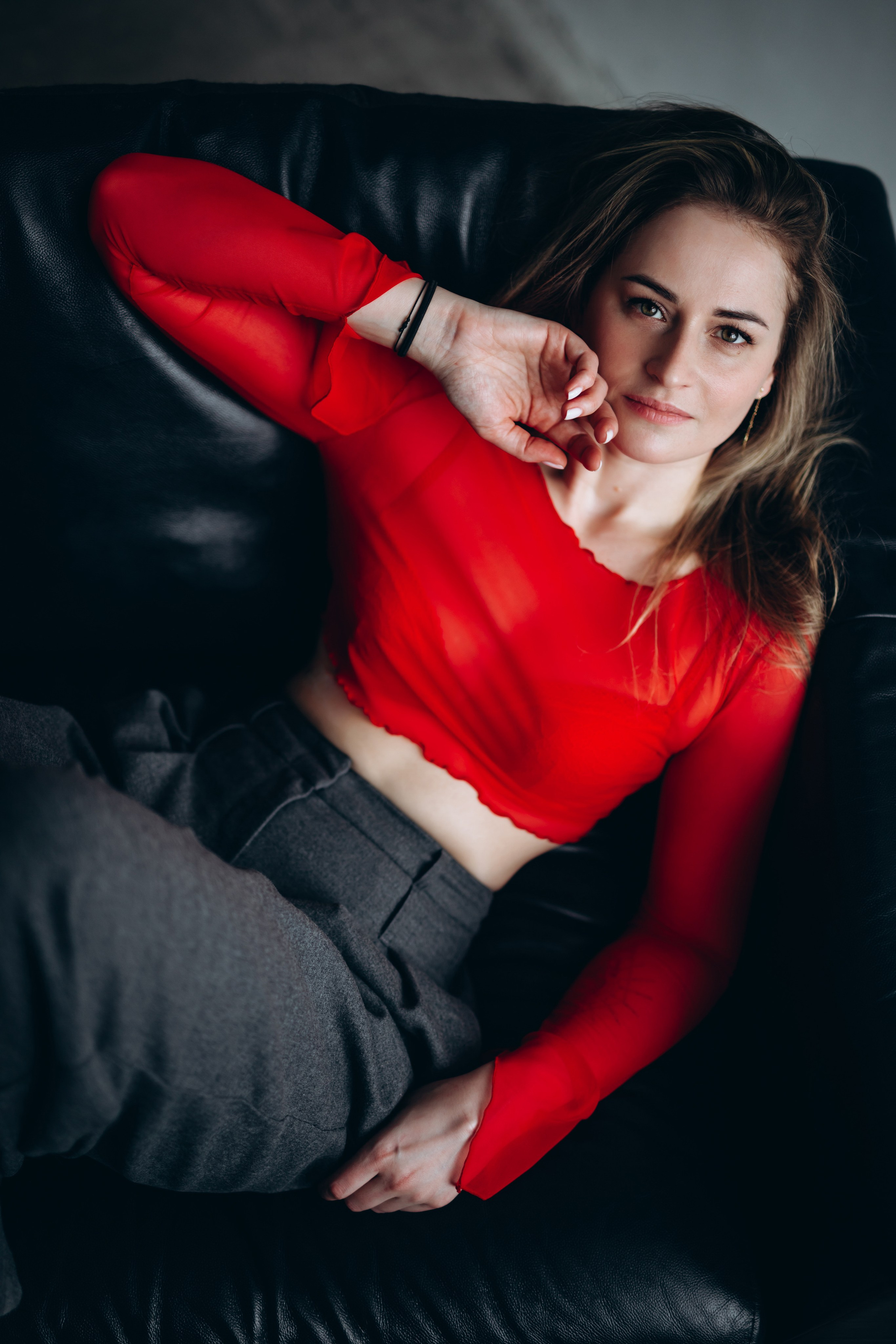 RED heart / Lora. Портретный женский фотограф Минск Беларусь Алена Янович