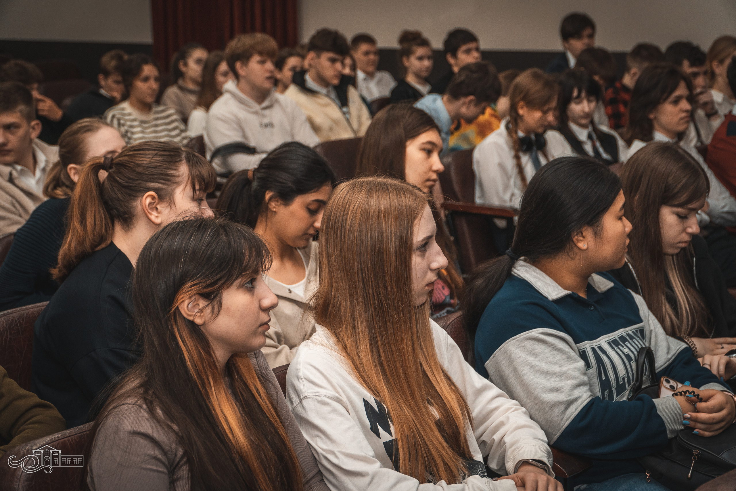 «Знай свои права и исполняй обязанности». Новотитаровский Дом культуры
