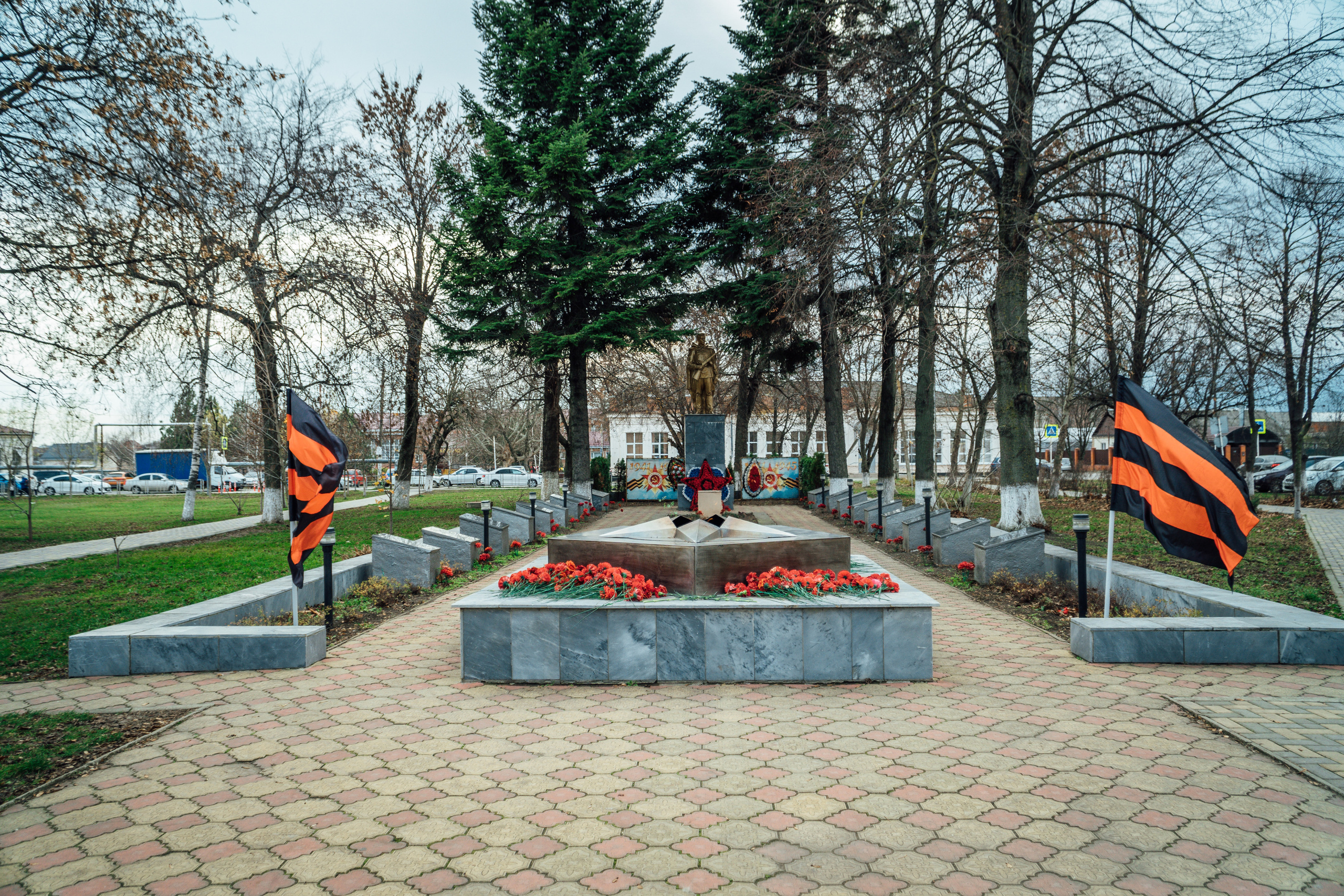 День Неизвестного солдата. Новотитаровский Дом культуры