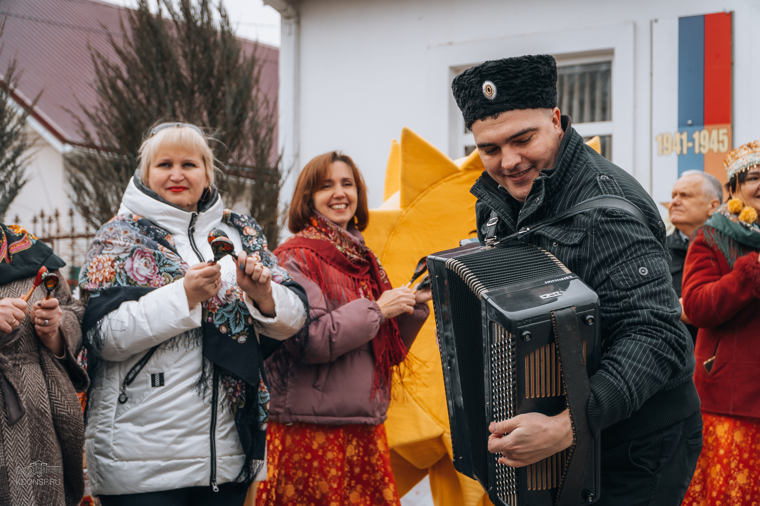 Проводы Масленицы. Новотитаровский Дом культуры
