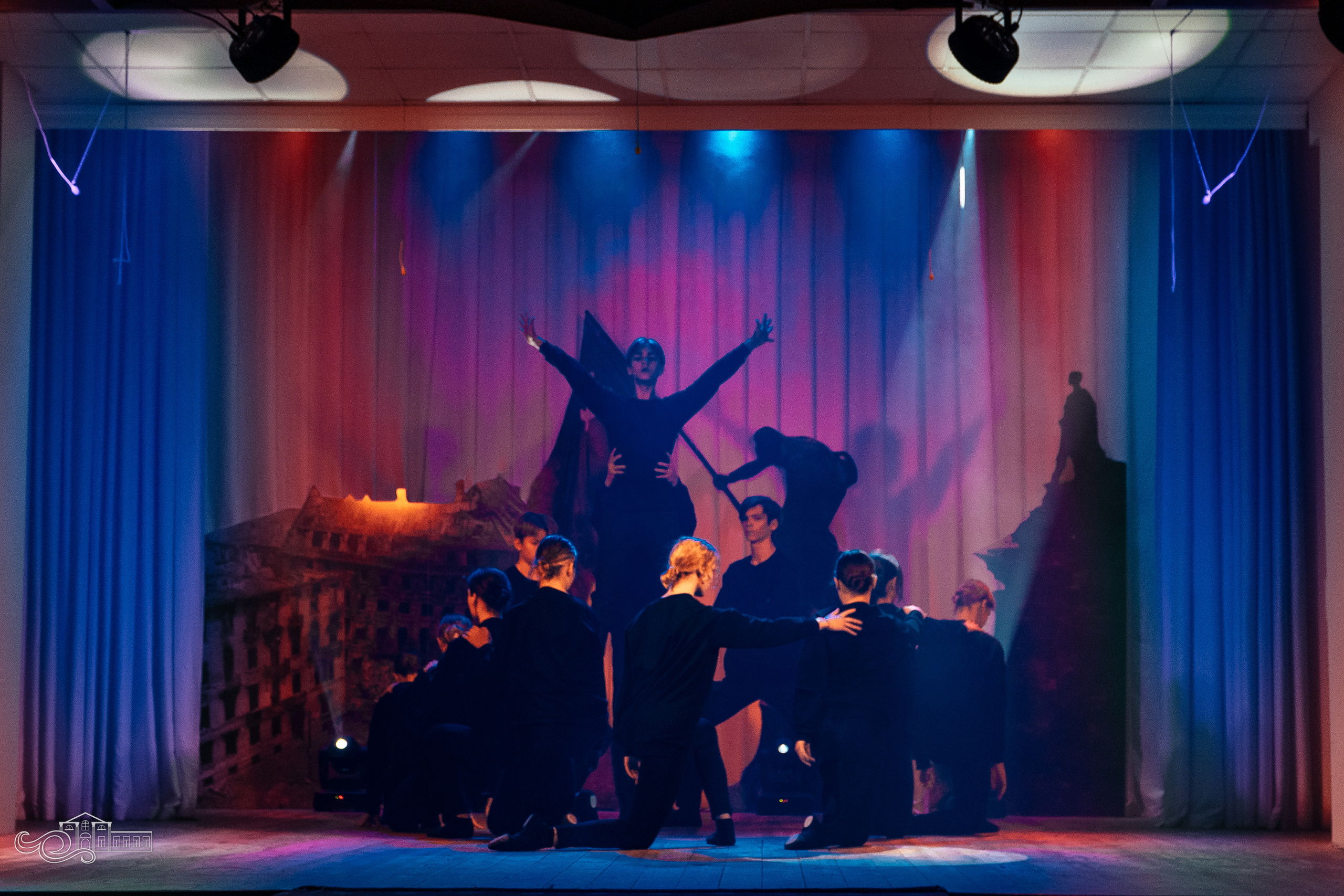 Концерт, посвященный Дню освобождения станицы Новотитаровской. Новотитаровский Дом культуры