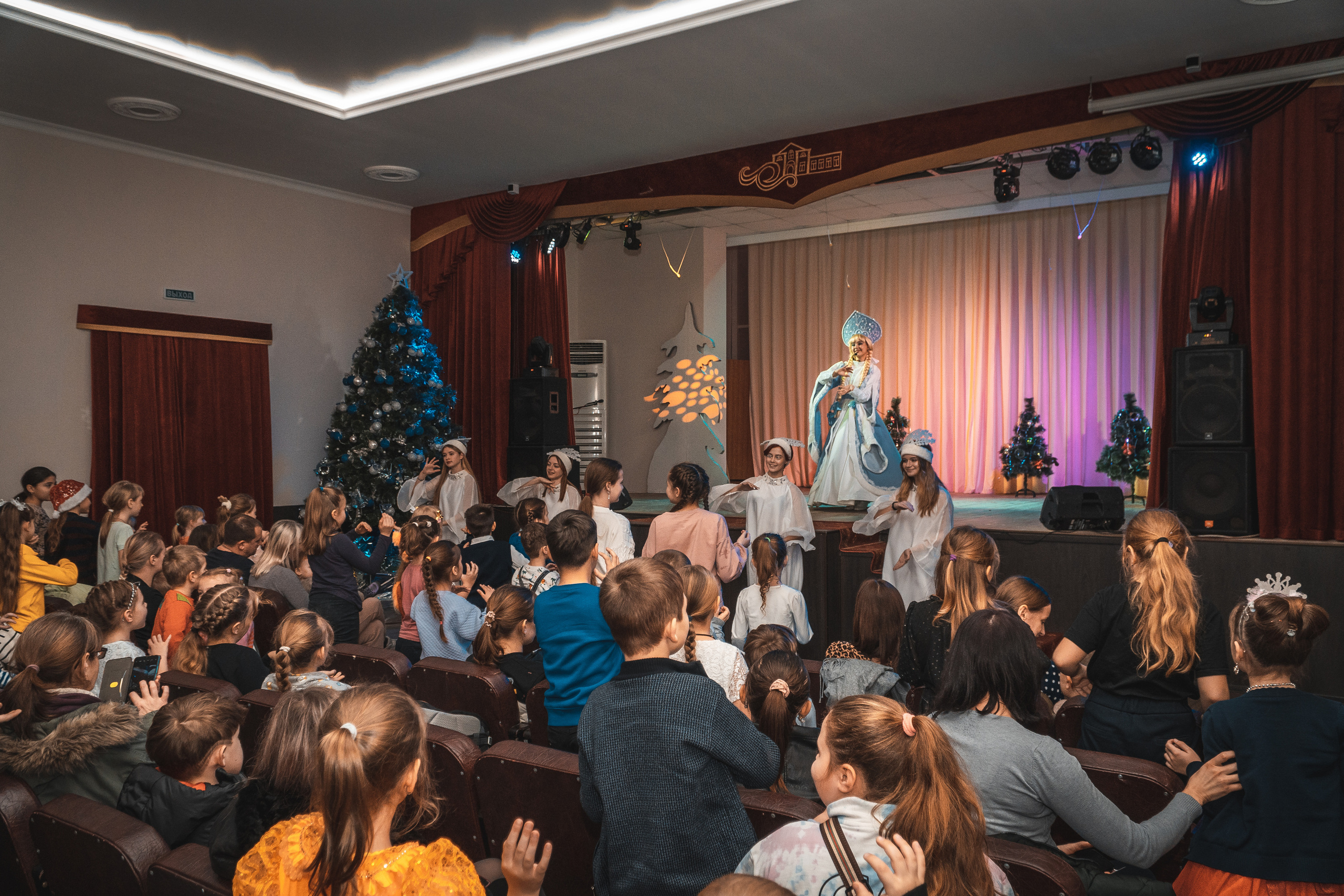 Баба Яга. Новогодняя перезагрузка. Новотитаровский Дом культуры