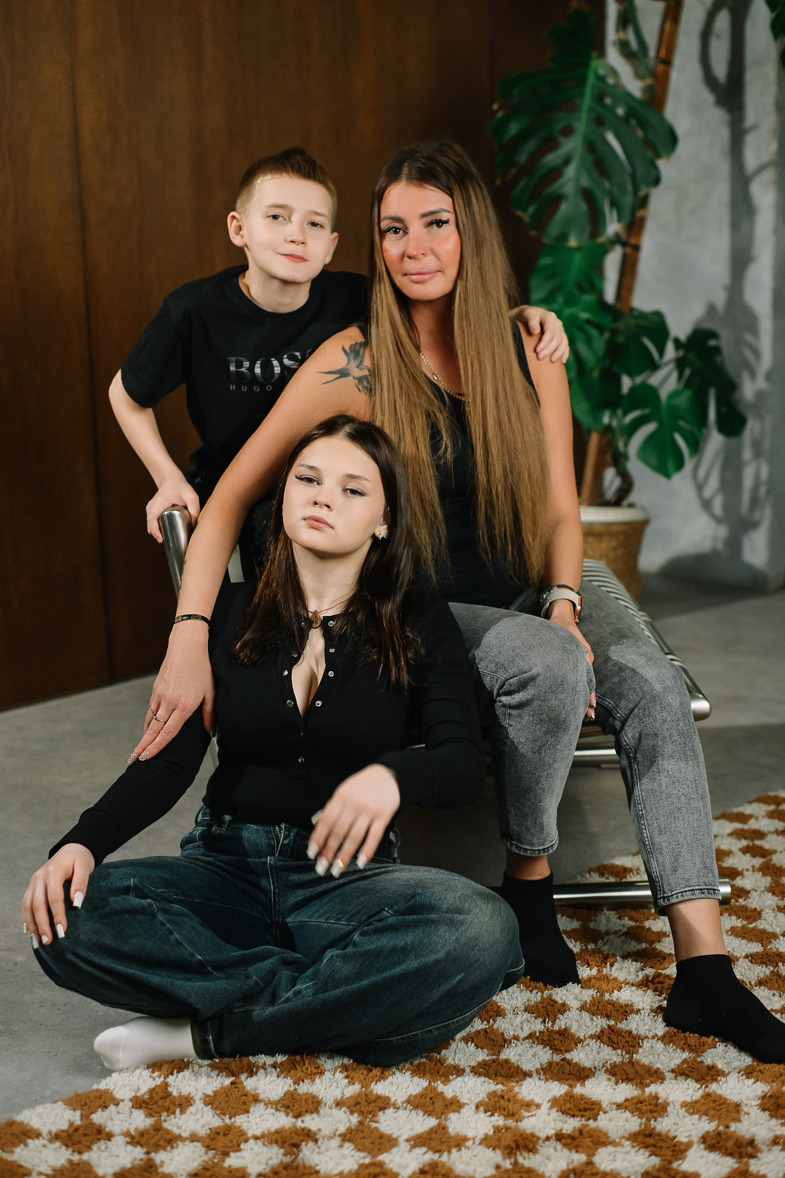 Александра с детьми