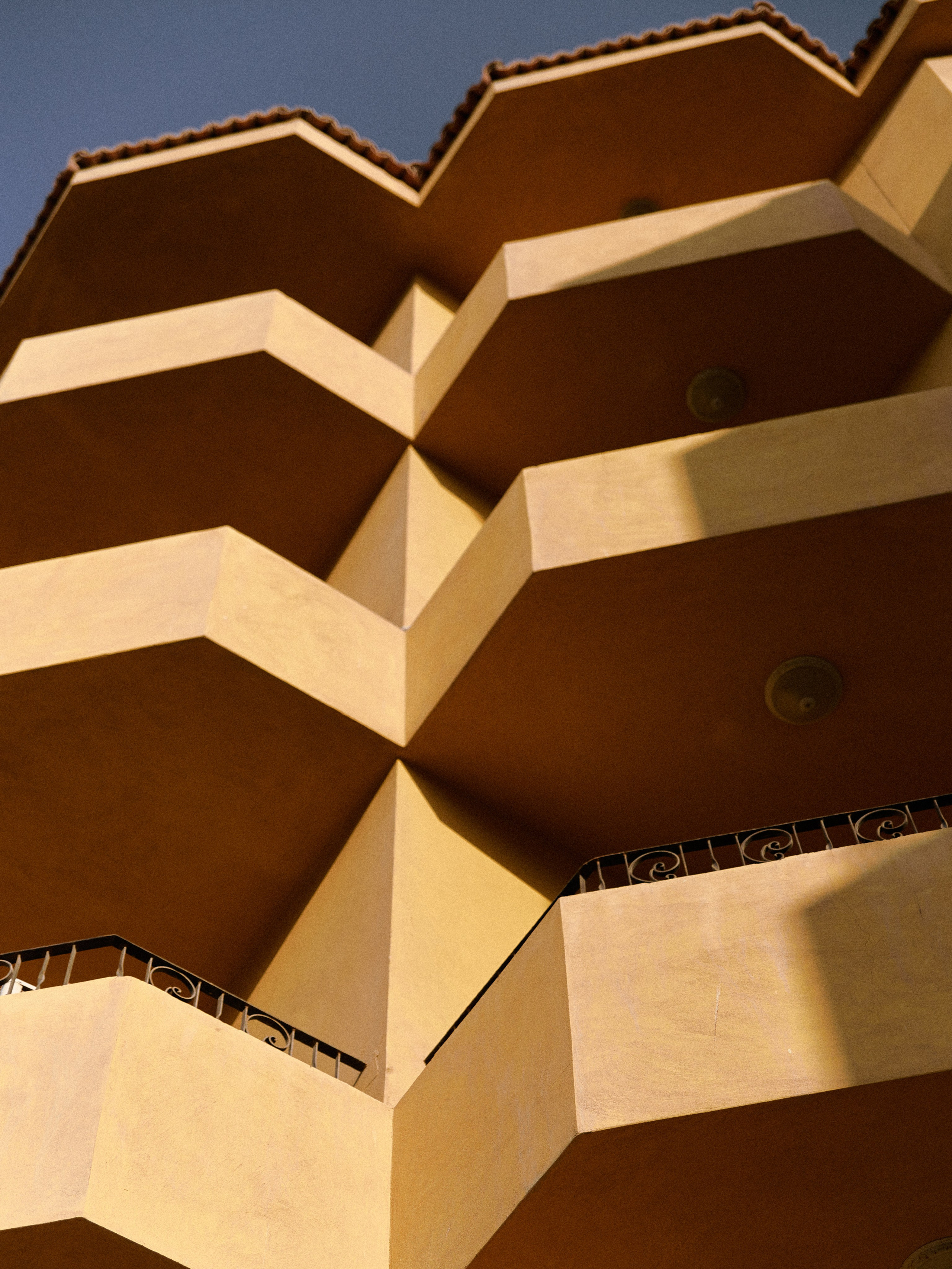 Архитектура. Jorgis Talè — photographer, kind person, teacher of arts and other mag