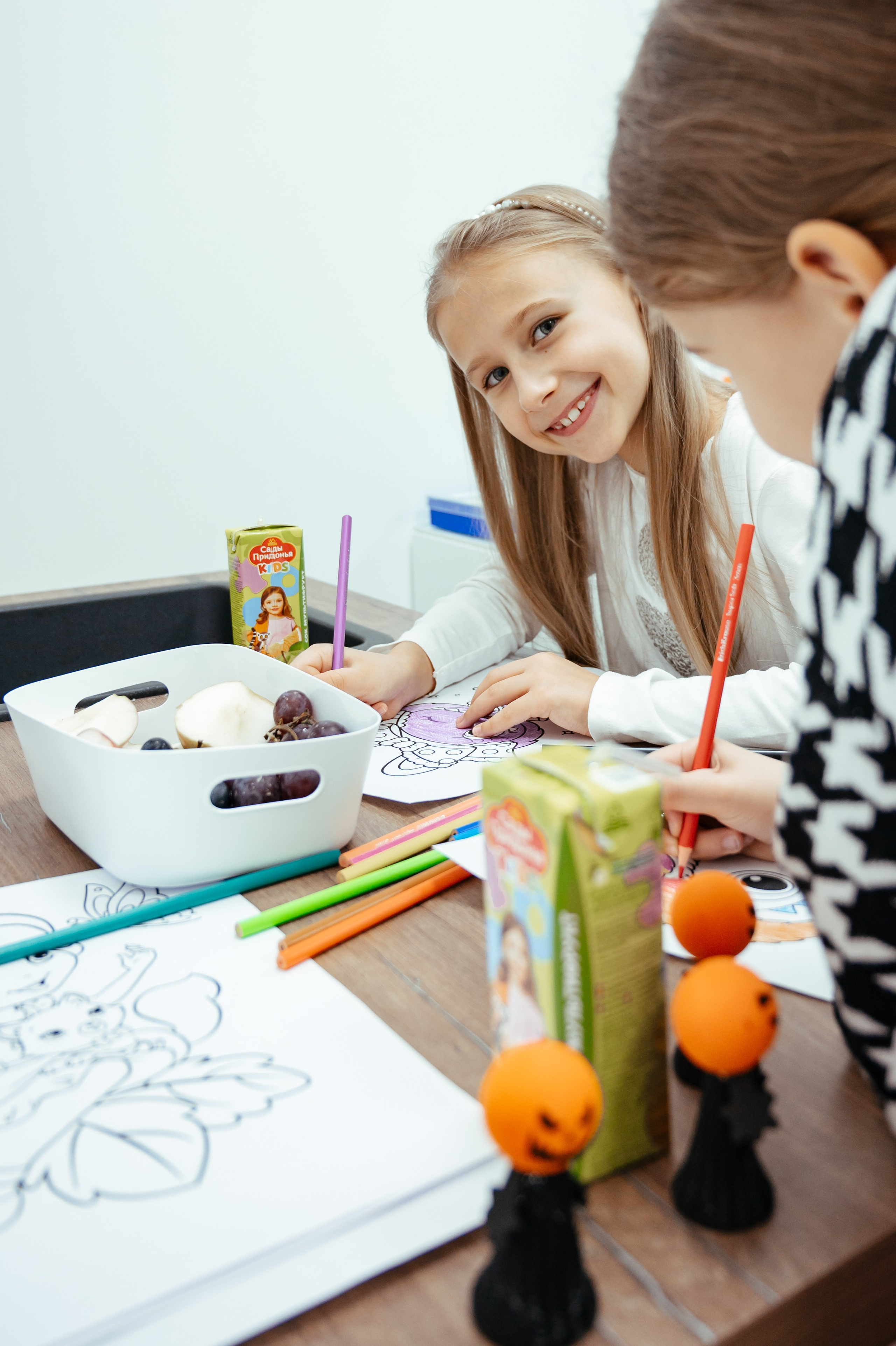 Открытие стоматологии Smile Is. Анастасия Петрович фотограф, фотокорреспондент в Москве и Санкт-Петербурге. Фотосъёмка репортажа, мероприятия, корпоративная съёмка, контент
