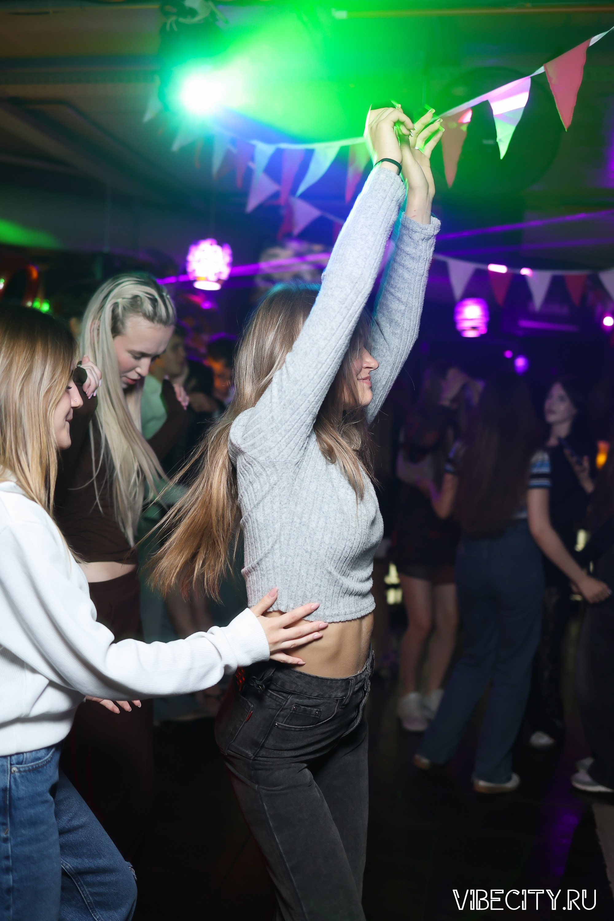 DOUBLE U. VIBECITY.RU Вайб Сити Ру Фоторепортажи Фотоотчеты Калининград