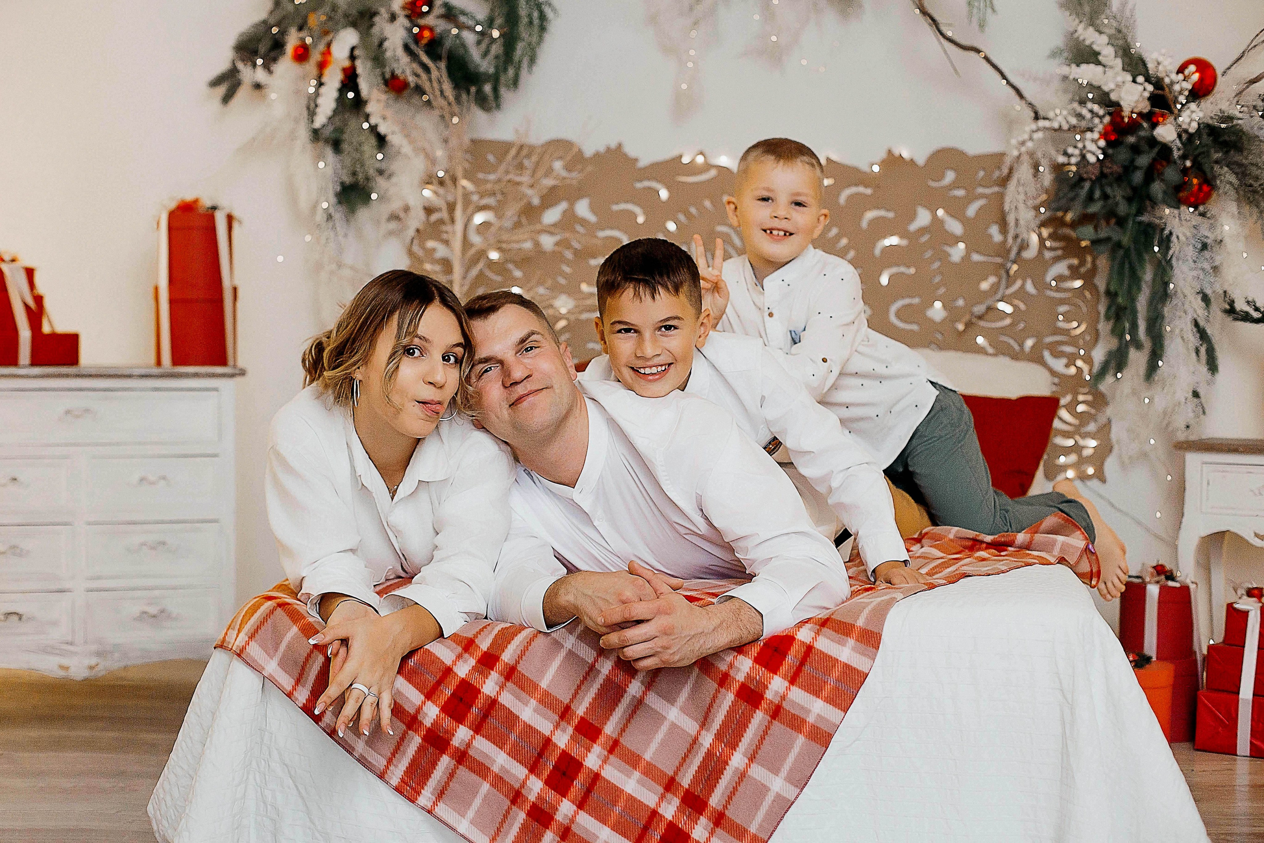 Новогодняя семейная съёмка для Анастасии Власовой_11.11.2023. Аминов Руслан | Фотограф