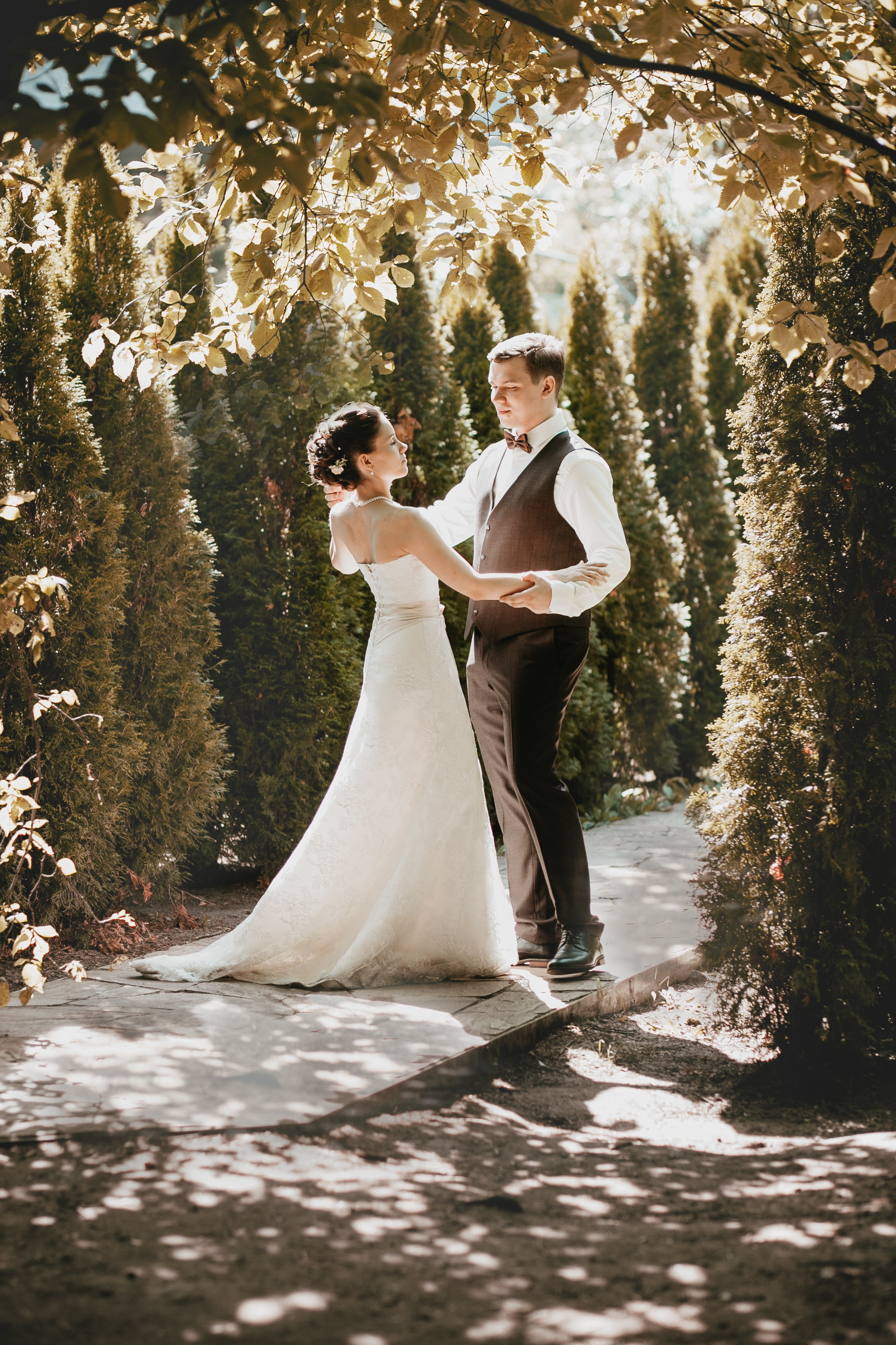 Свадебная прогулка ВДНХ. Фотограф Олеся Бакалина