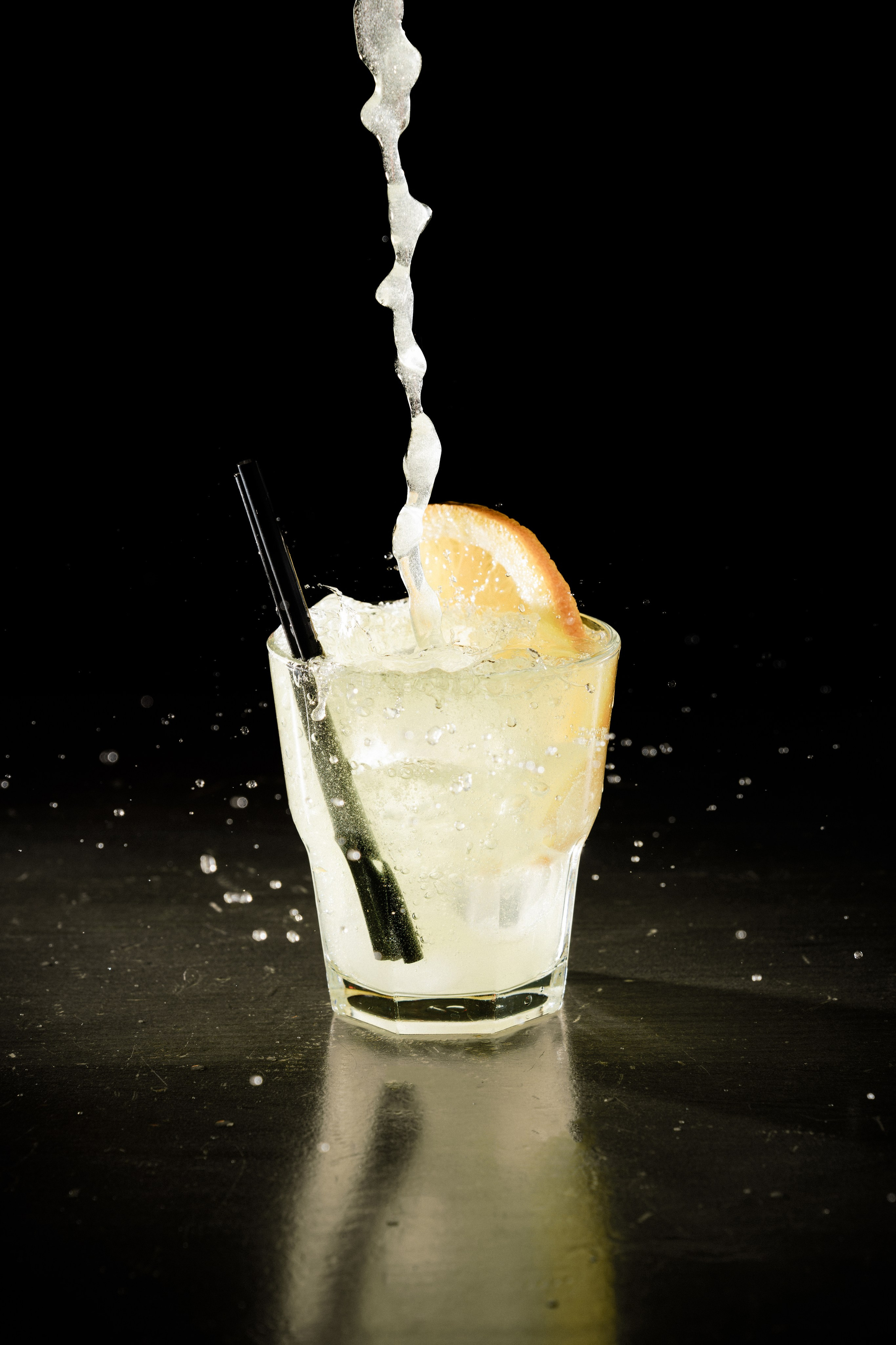 Коктейли MAX. Фотограф Великий Новгород Артем Чернецкий