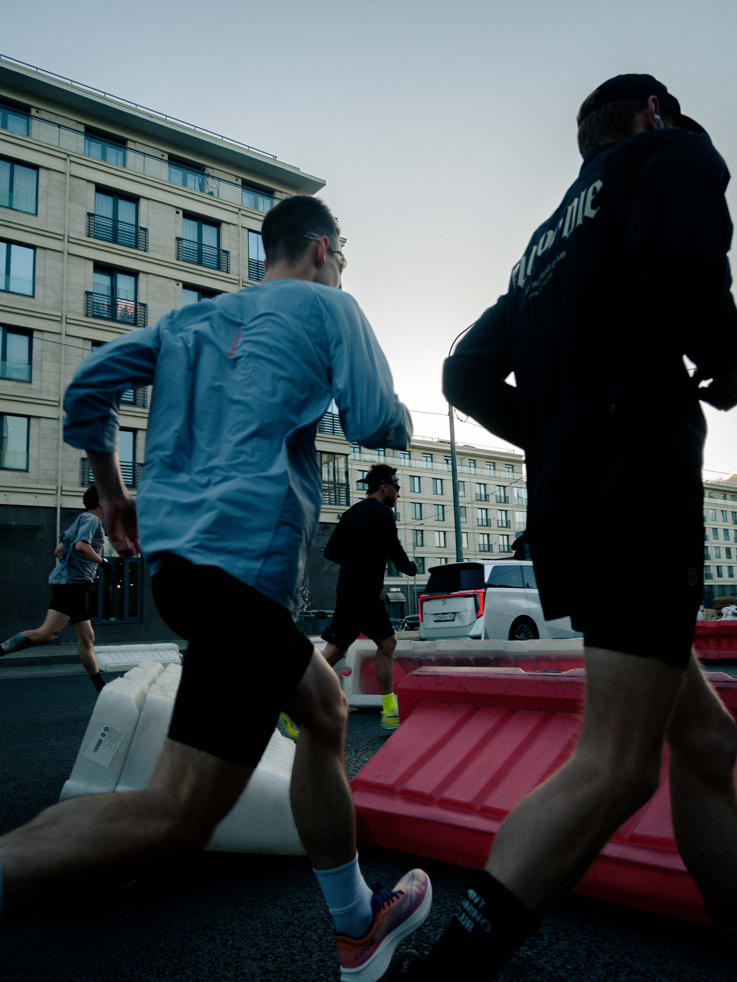 Mint Run Club Май. Портретный и репортажный фотограф в Санкт-Петербурге Смоляков Максим