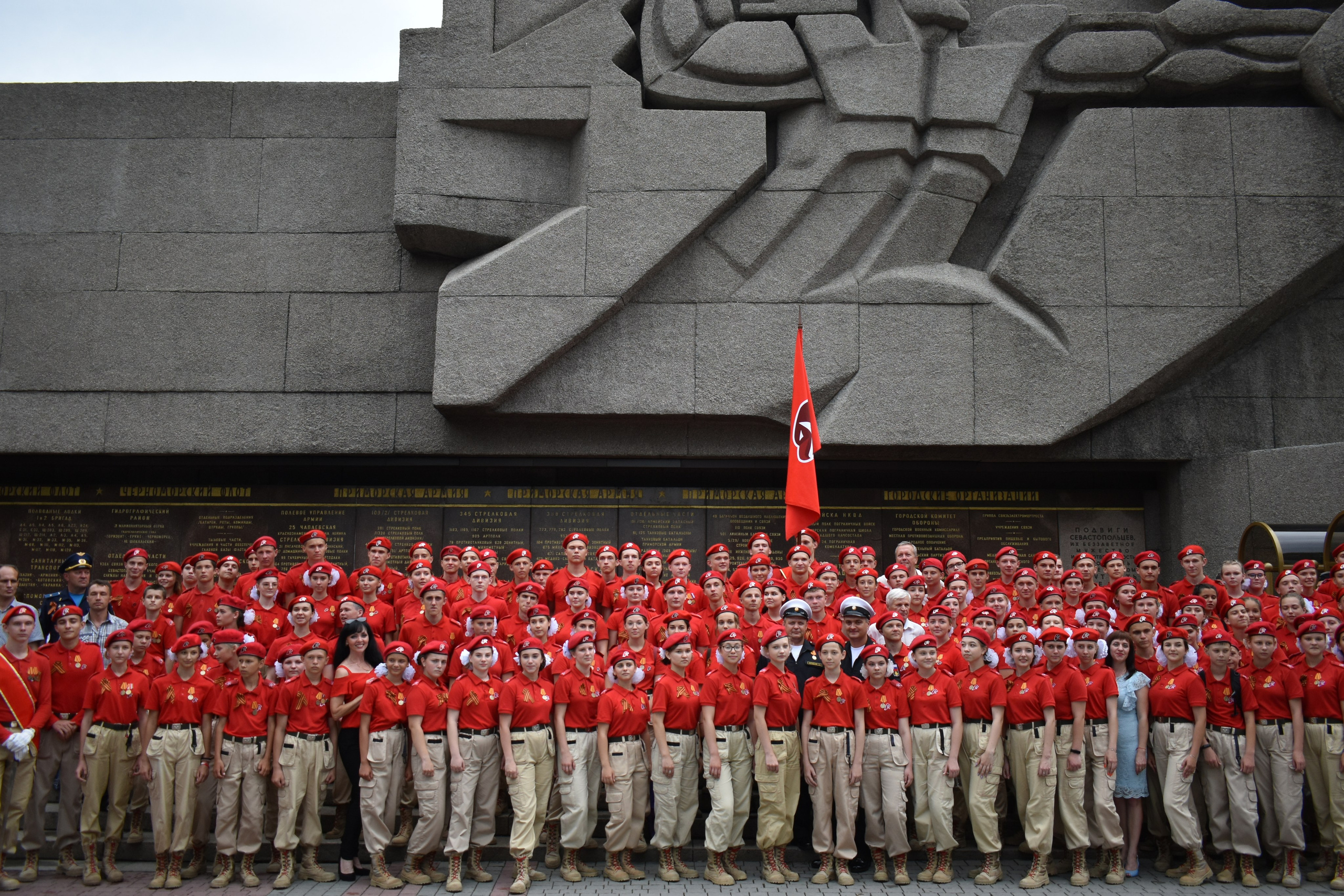 Парад Победы. Фотограф-ретушер в Крыму Юля Лобурец