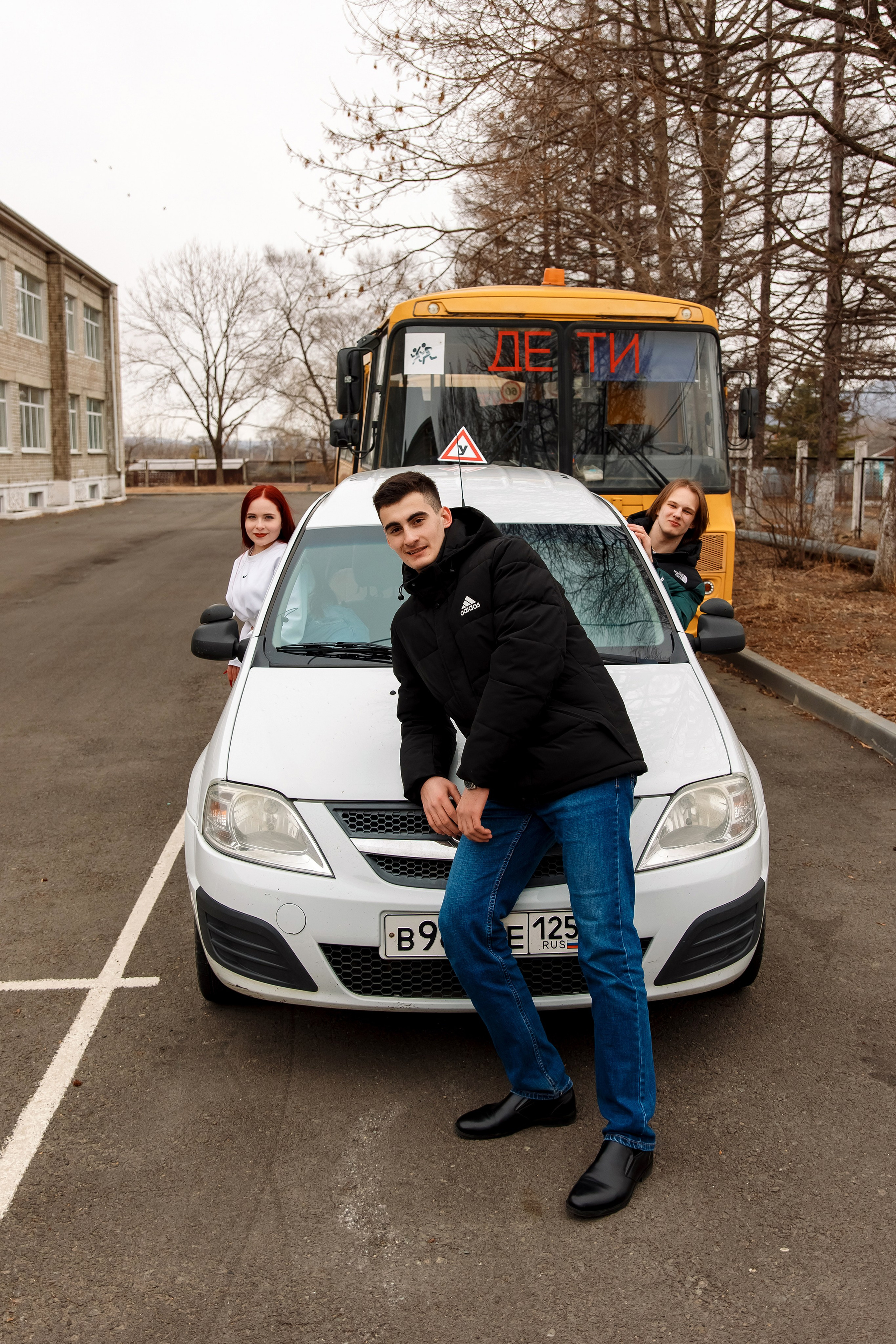 11 класс с. Барабаш. Фотограф Любовь Корниенко, Примоский край