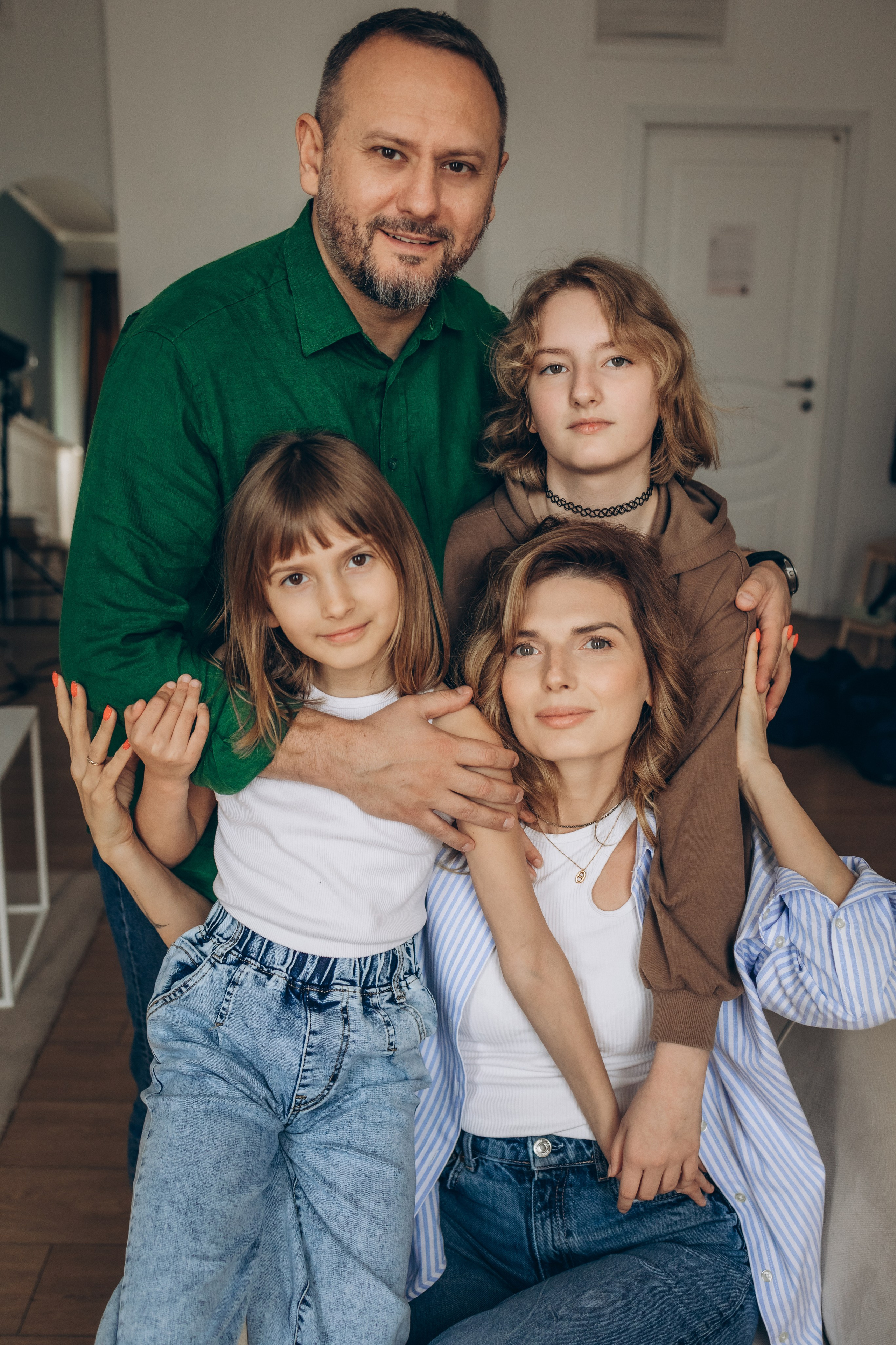 Софья, Сергей, Маша и Лера. Семейный, женский фотограф Москве Лиза Лутцева