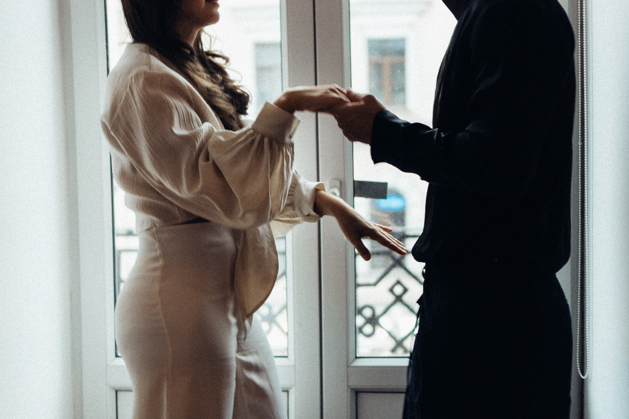 УТРО ЖЕНИХА И НЕВЕСТЫ В ПИТЕРСКОЙ КВАРТИРЕ И СЬЕМКА С СВАДЕБНЫХ ОБРАЗАХ. Профессиональный фотограф, Санкт-Петербург — Виктория Богомолова