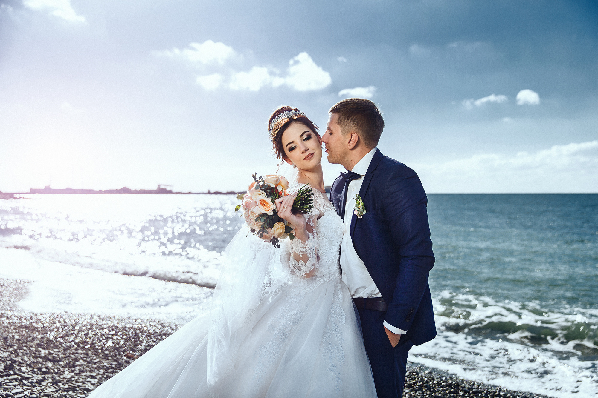 Миша и Яна. Профессиональная фотосъёмка интерьеров, предметная фотосессия еды для меню г. Анапа