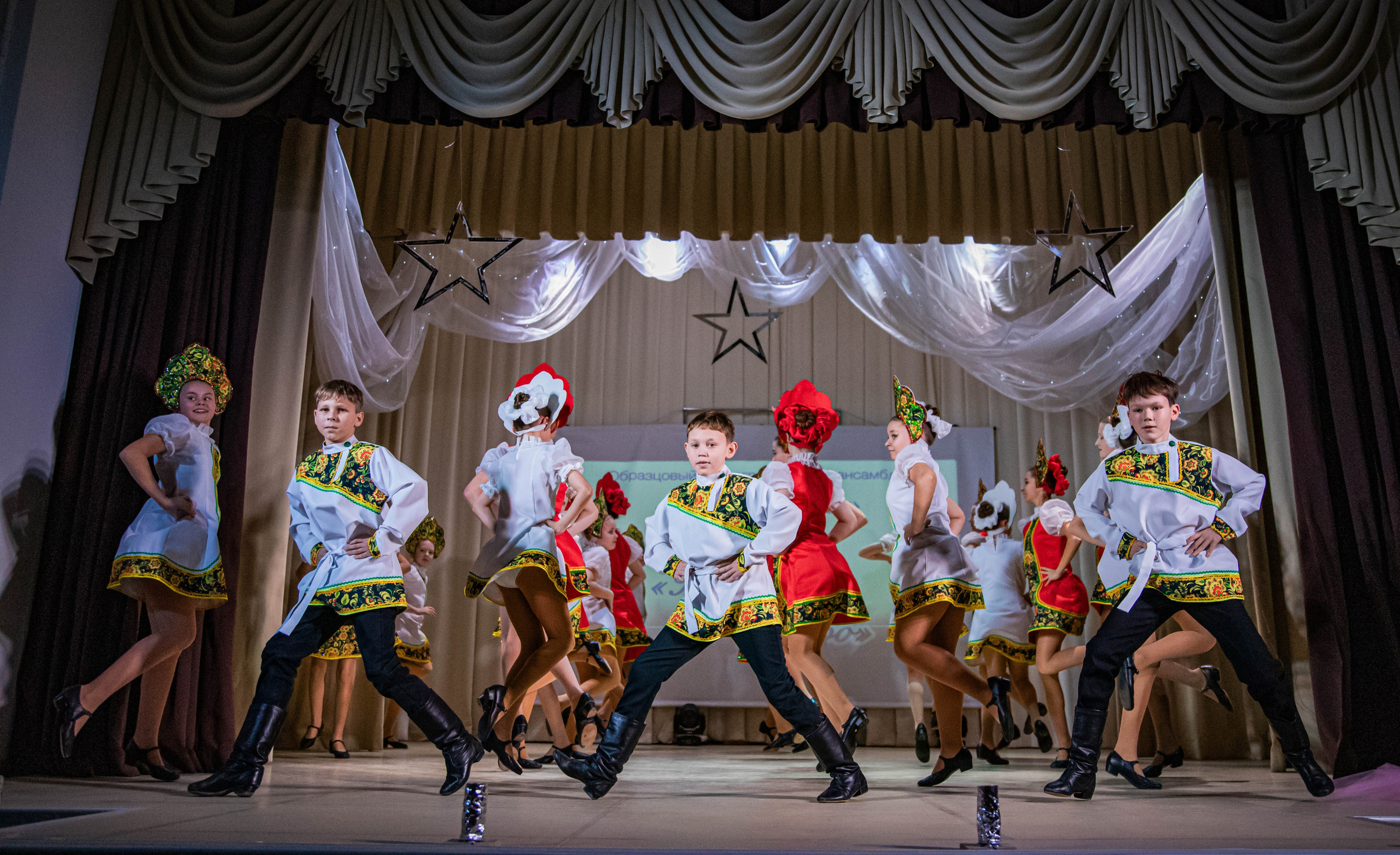 «Конфетти» Юбилейный концерт «Твори Добро». Фотограф Дарья Маташкова