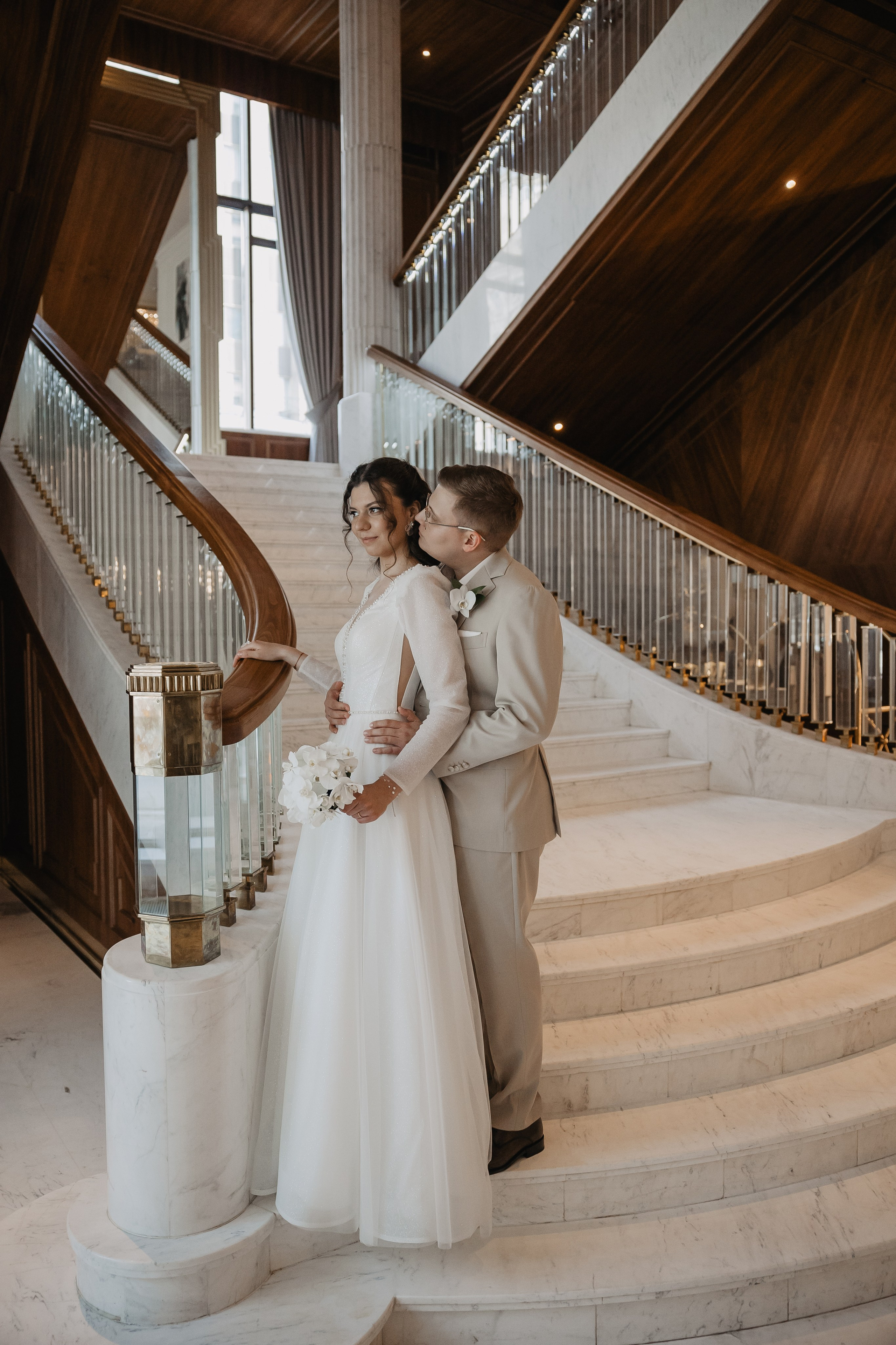 Свадебная фотосессия в отеле Marriott Imperial Plaza