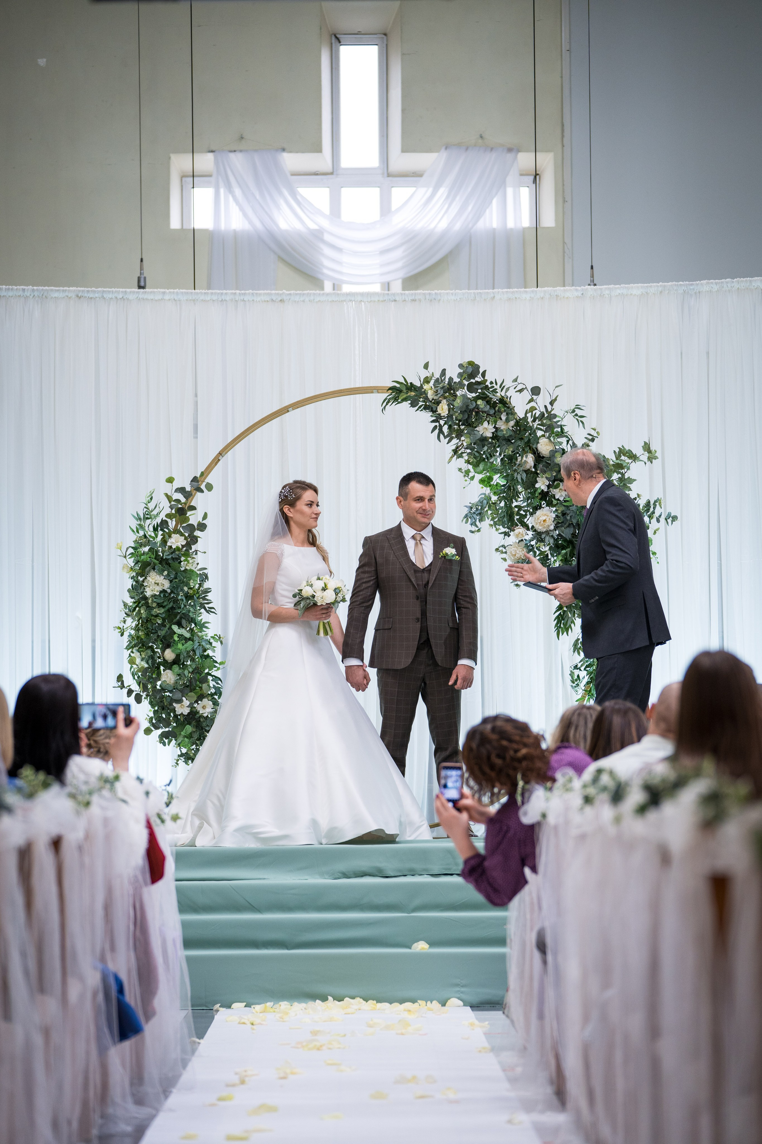 Фотосъемка венчания в Москве. Каталожная и промышленная съемка в Москве Александр Плонский