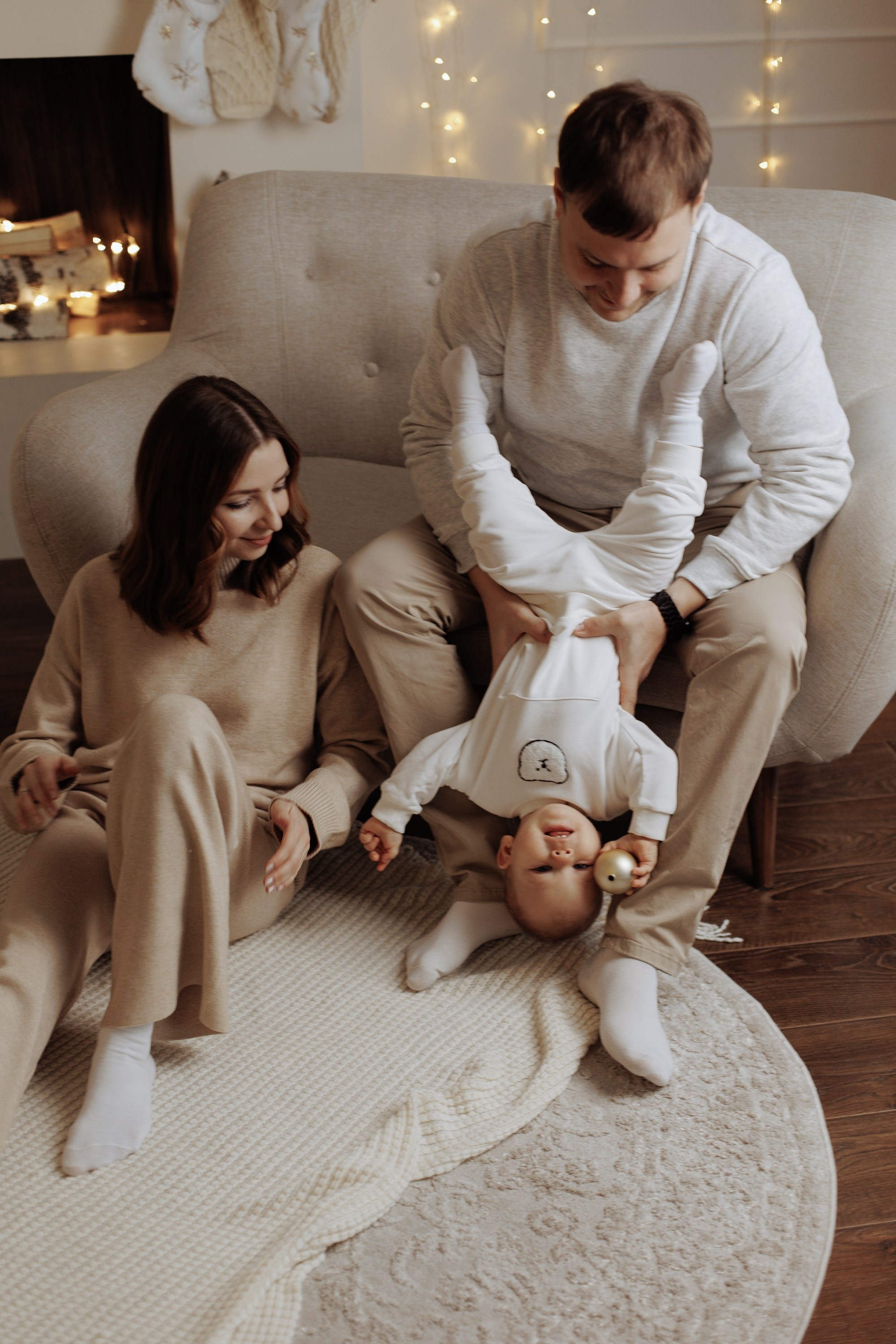 Семейная фотосессия «студия». Свадебный фотограф