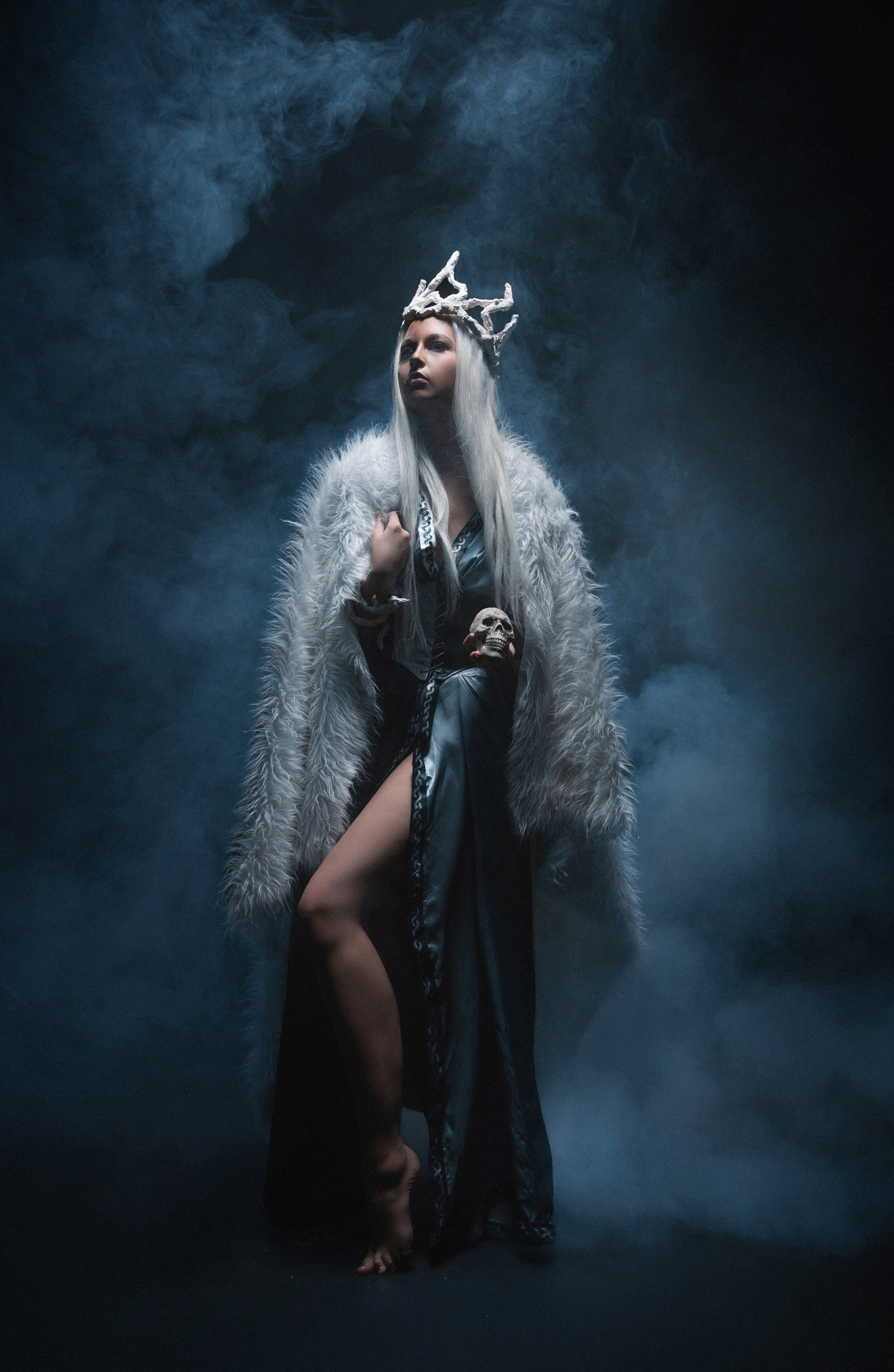 Фотопроект "Хель - скандинавская богиня царства мертвых"