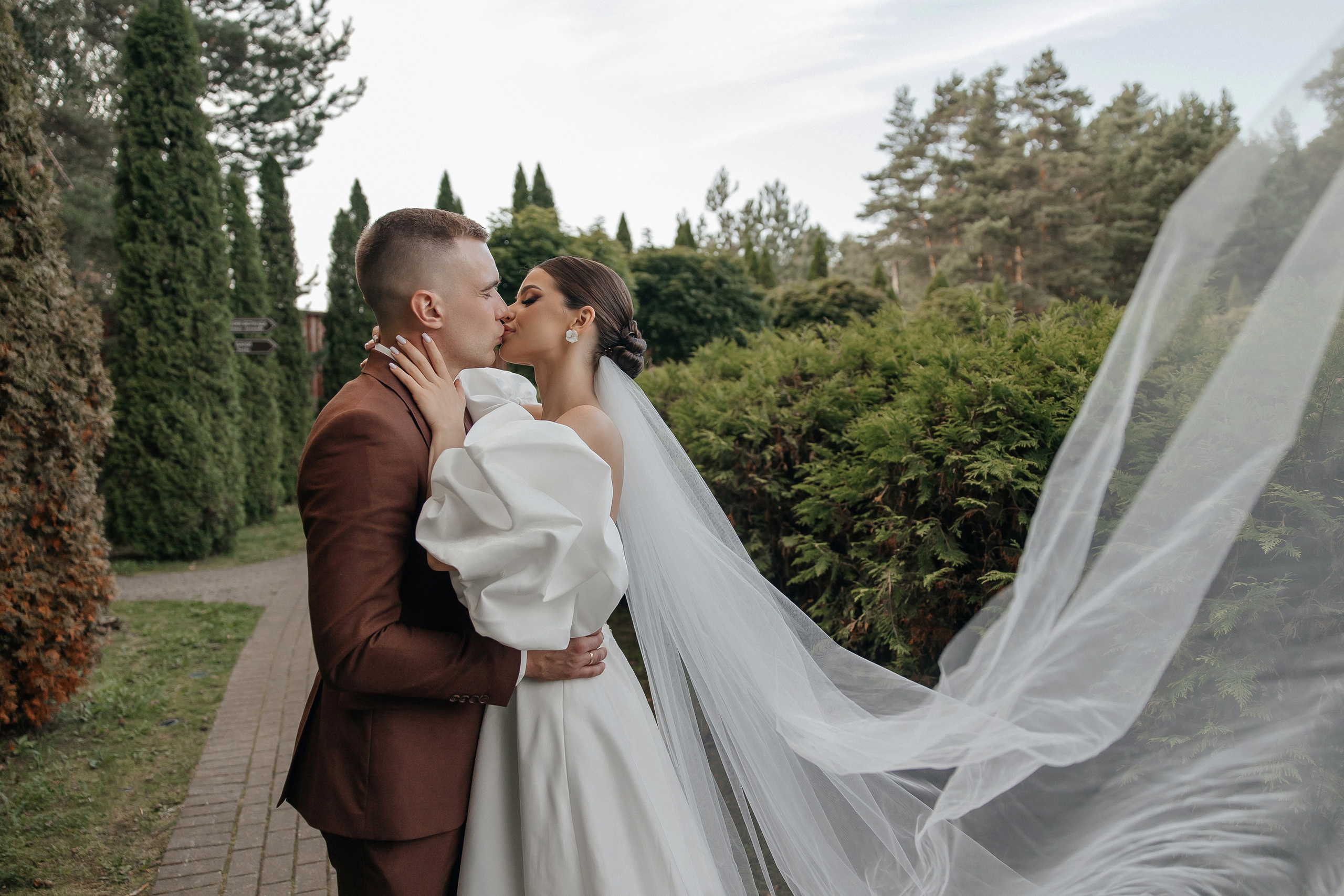 свадебная фотосессия в загородном клубе Артиленд