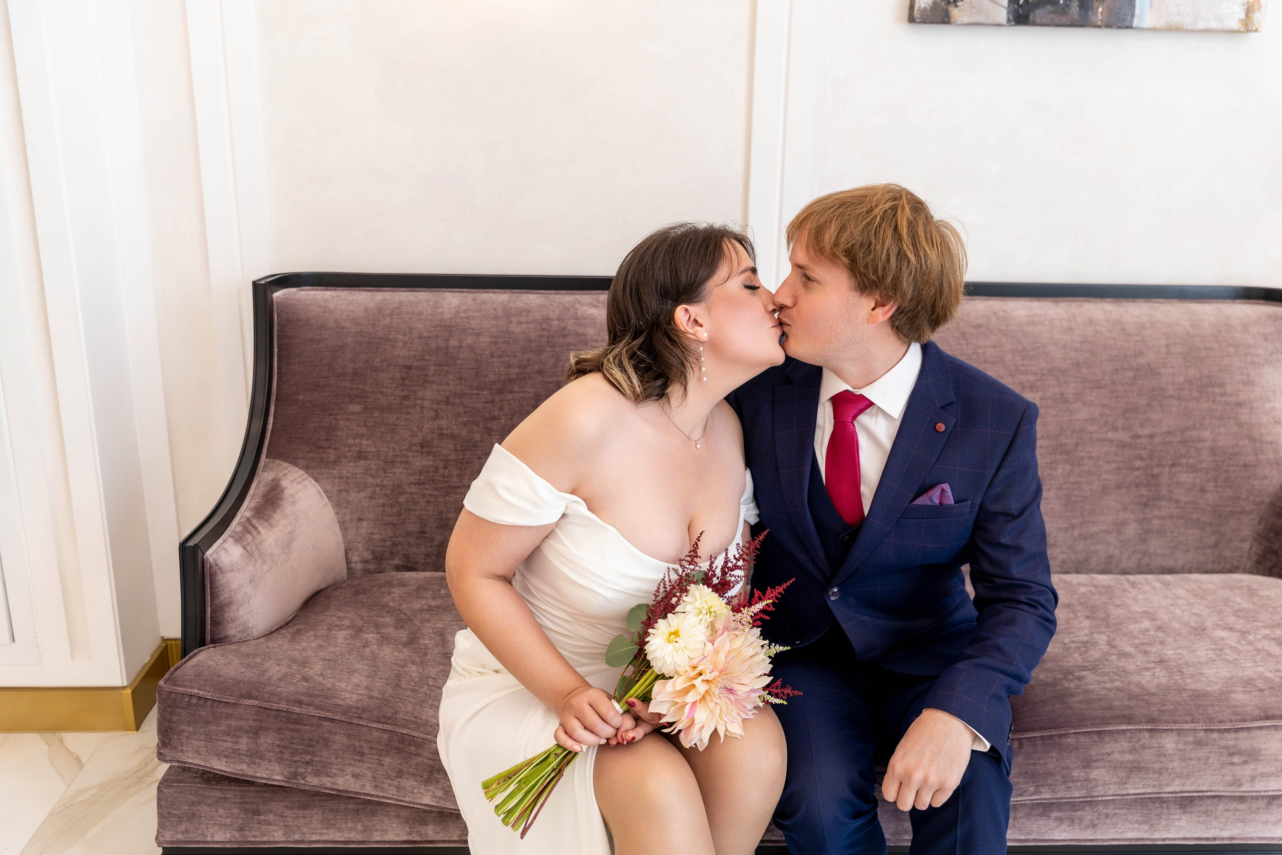 Свадебный день в Москве. Свадебный фотограф Александра Мяскова