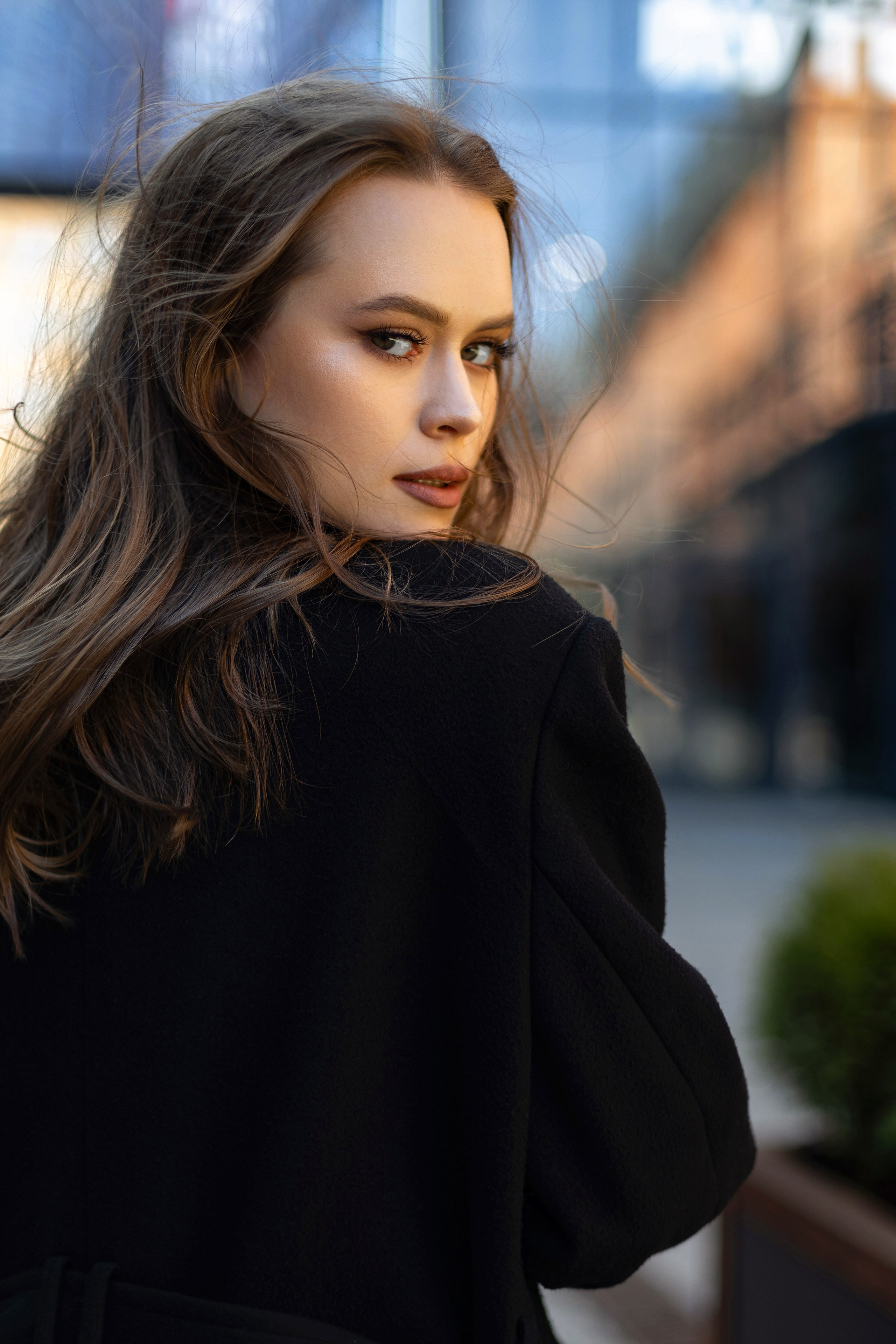 Фотосъемка девушки в пространстве Seno. Свадебный и портретный фотограф в Санкт-Петербурге Надежда Чечулина