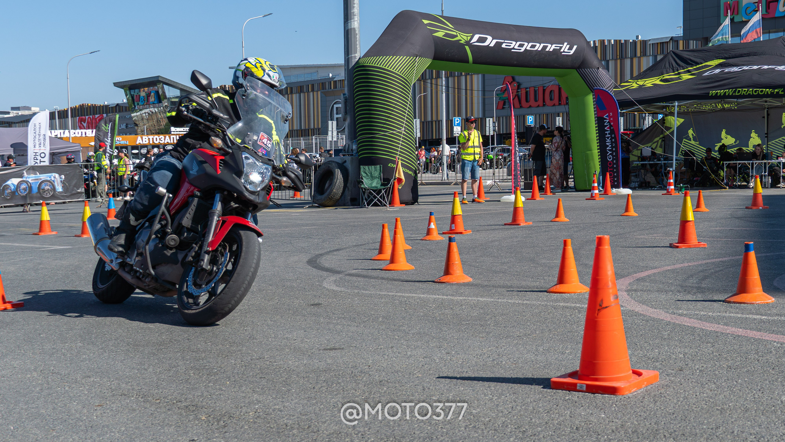 Motogymkhana CUP 1 Ekat 2025. Moto377
