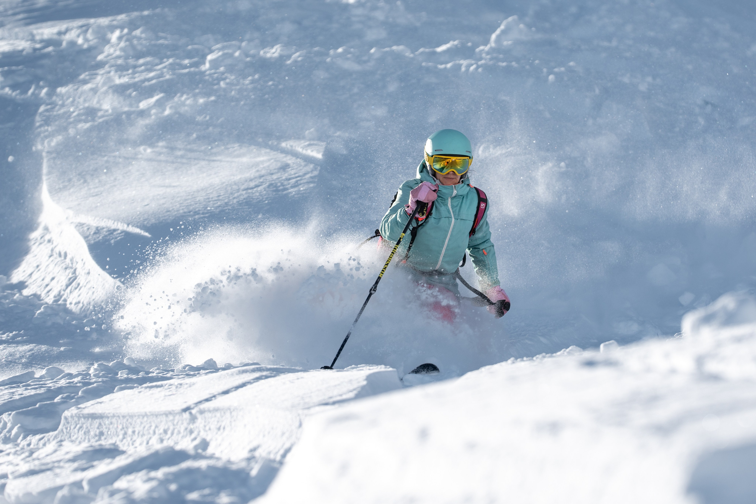 Внетрассовое катание в рамках фрирайд кэмпа с Еленой Ануфриковой. Репортажный фотограф в Красной Поляне и Сочи Павлюченко Екатерина