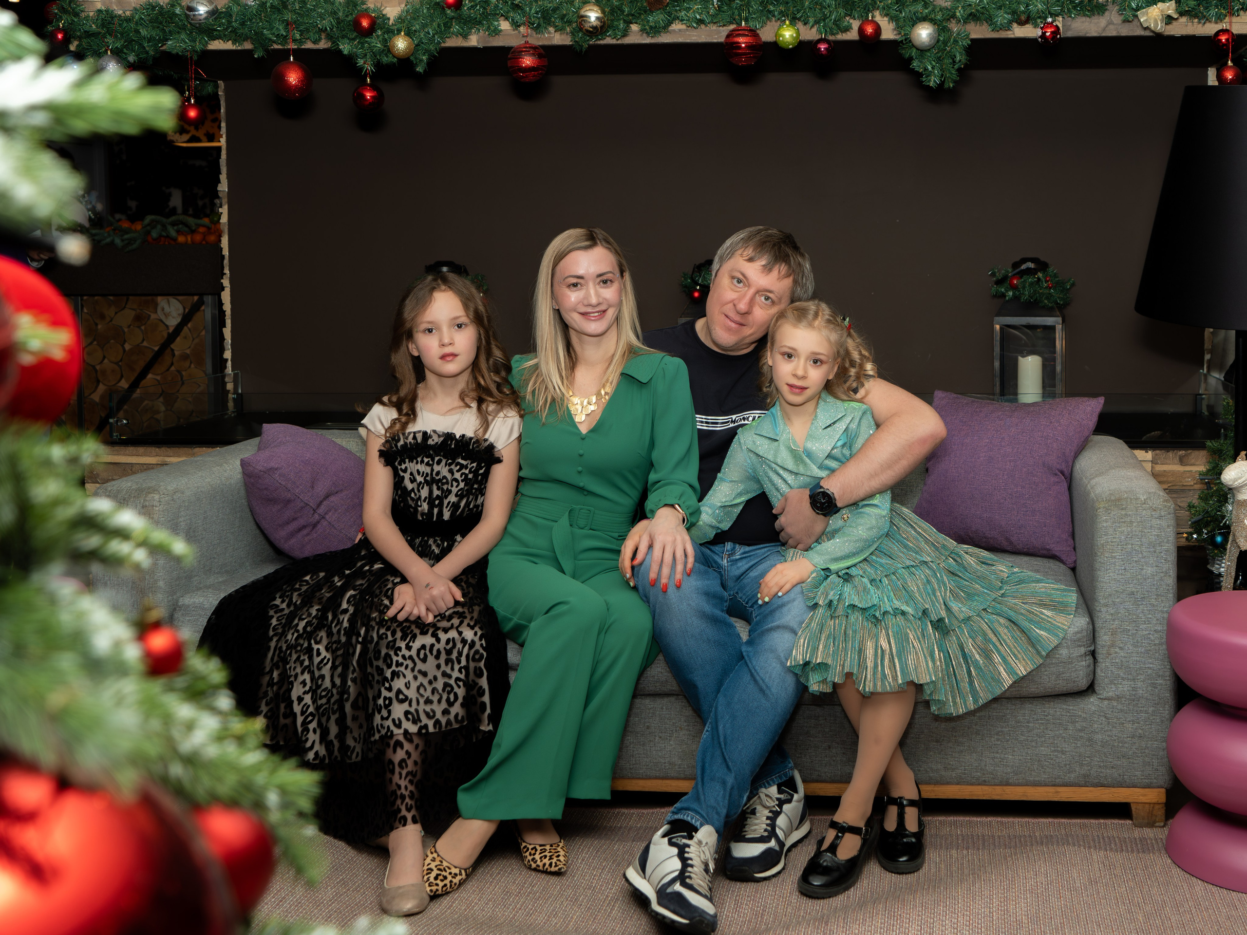 Новый год 2024 в ресторане Эрбелия. Репортажный фотограф в Красной Поляне и Сочи Павлюченко Екатерина