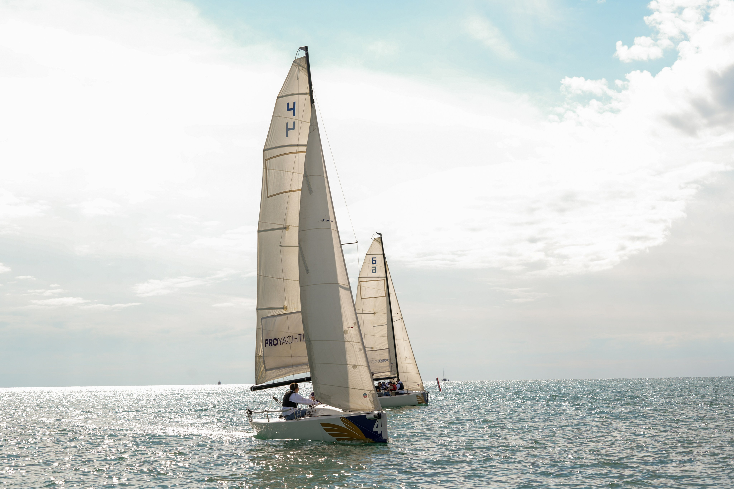 Яхтенная регата для компании Агрегатка. Репортажный фотограф в Красной Поляне и Сочи Павлюченко Екатерина