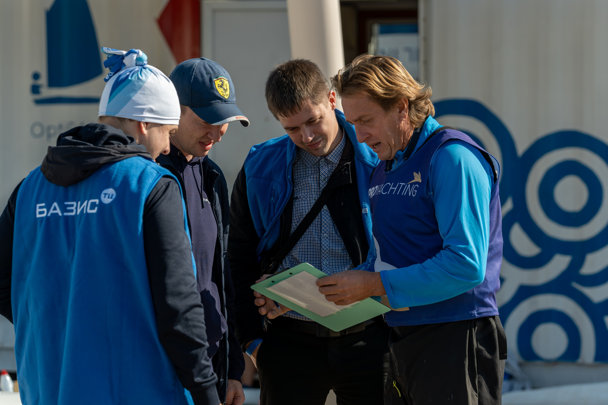 MICE мероприятие для компании «Базис». Репортажный фотограф в Красной Поляне и Сочи Павлюченко Екатерина