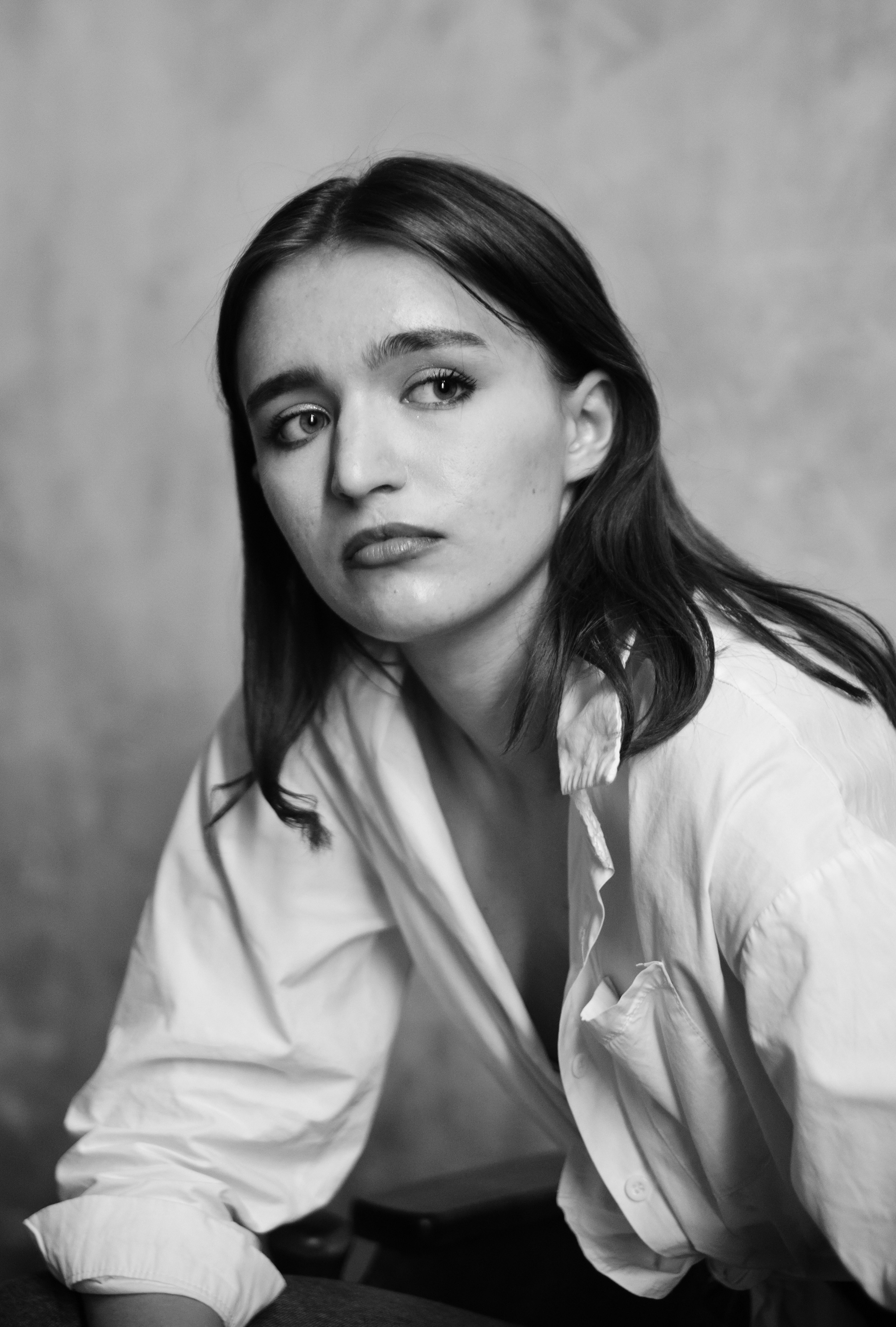 Соня Степаненко. Классический портрет от окна и циклорама