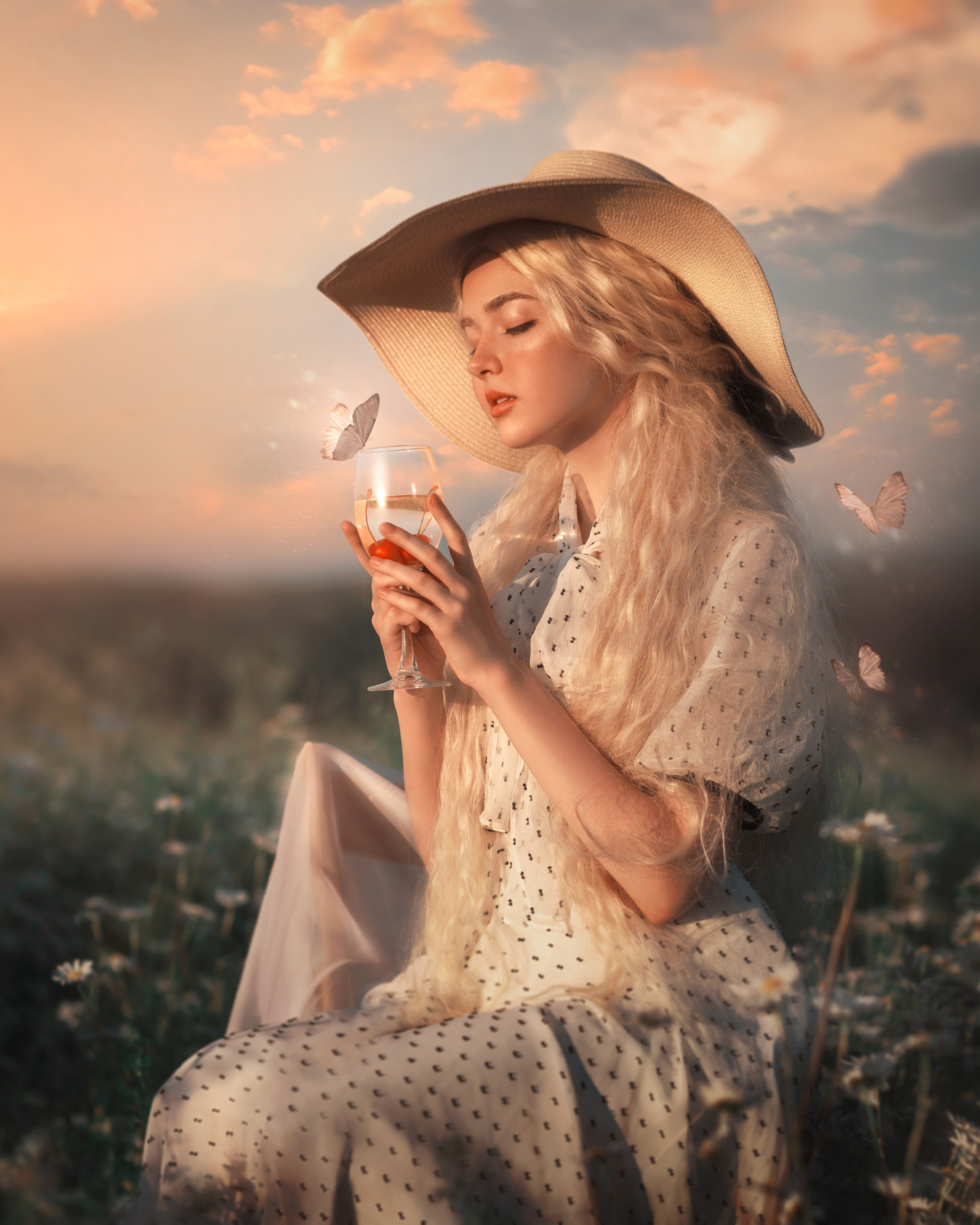 Услуги и цены. Ретушёр. Портретная и предметная съёмка. Москва