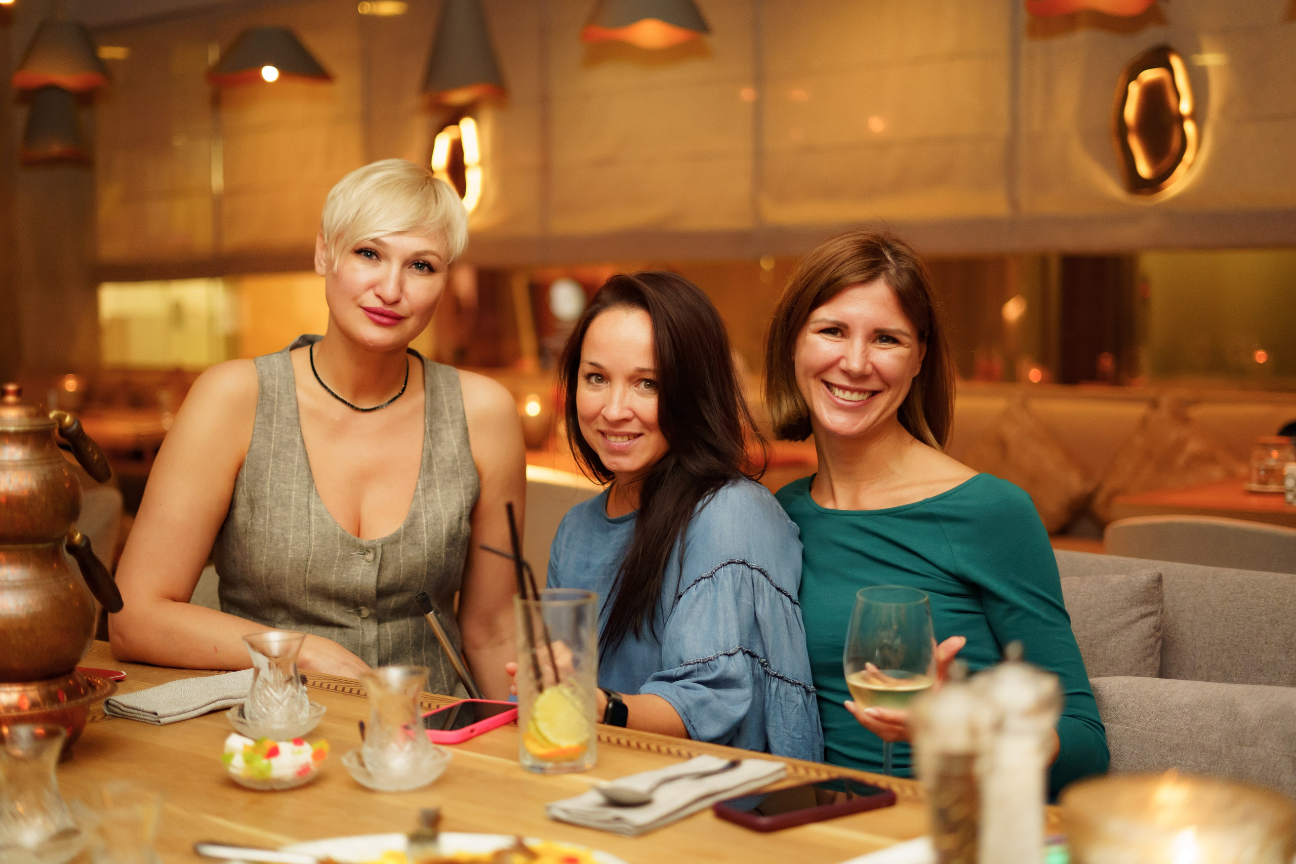 Voron&Nash dресторанt Rumi. Семейный и детский фотограф Зеленоград Кудашова Наиля