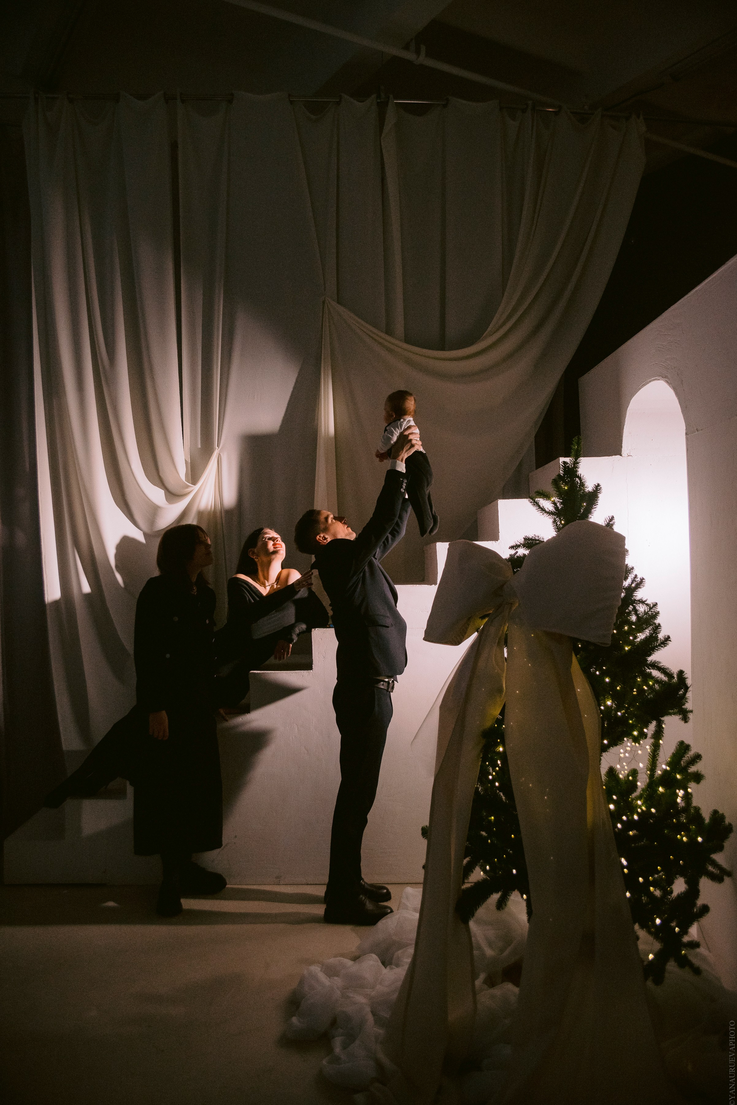 Элегантная семейная съемка. Свадебный и контент- фотограф в Тольятти, Самаре, Москве Яна Уруева