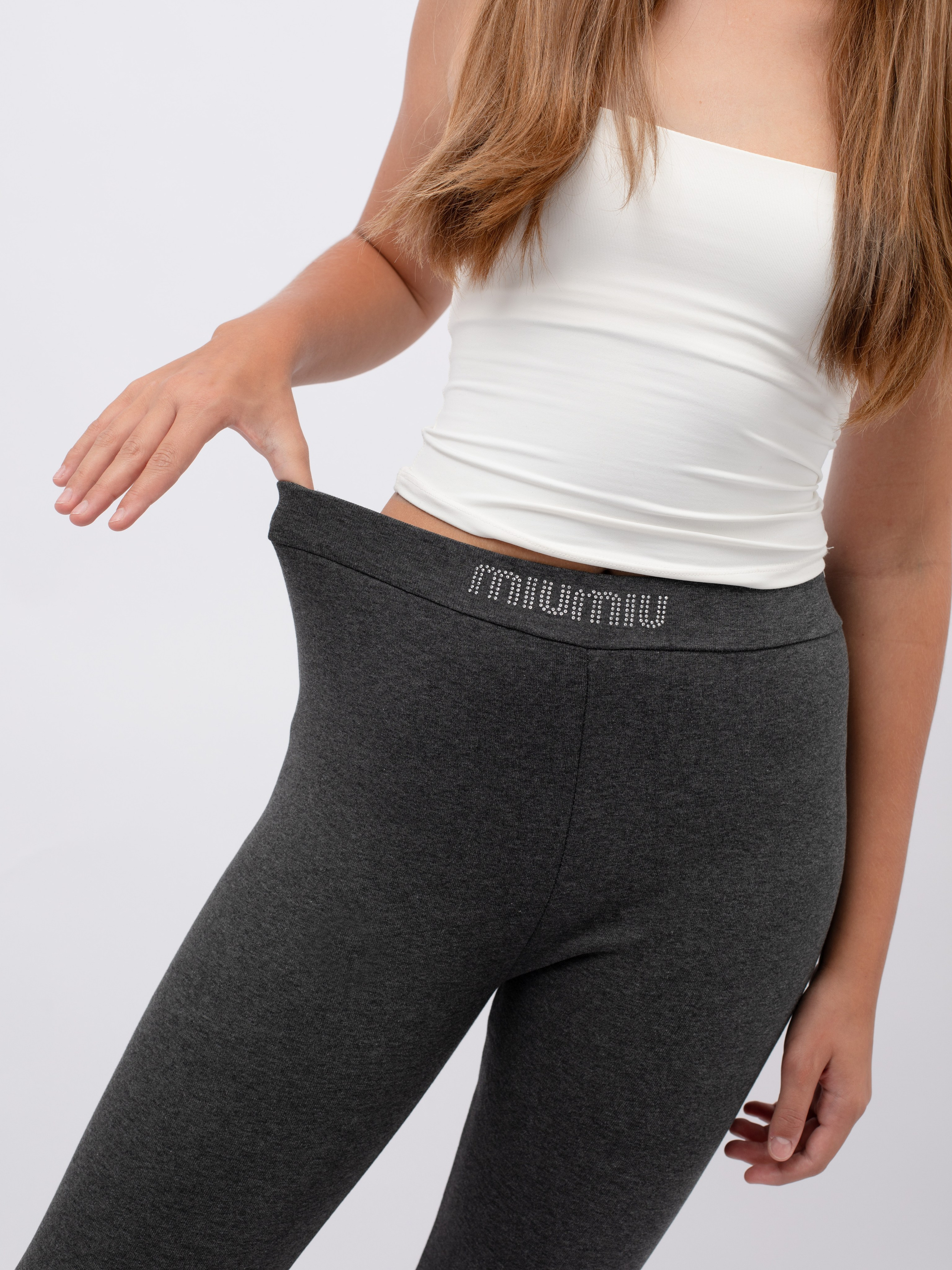 Утепленные лосины. Фотостудия предметной и модельной съёмки для маркетплейсов