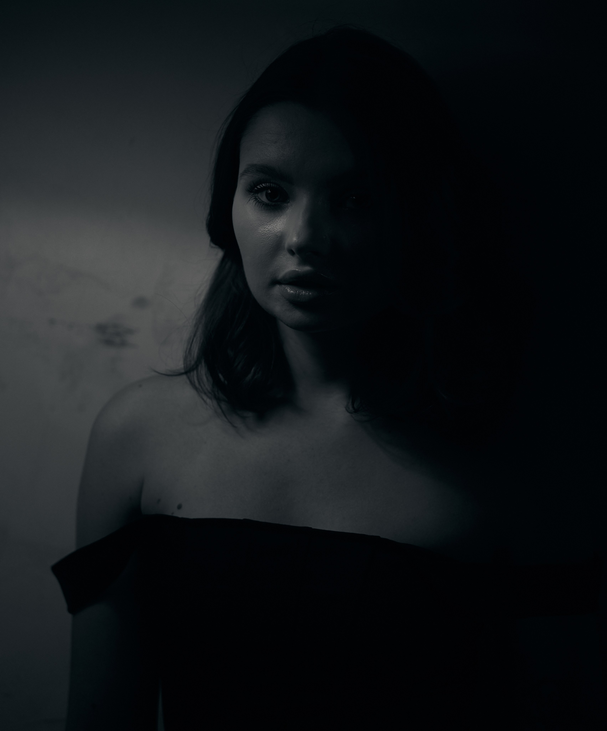 Портретная съемка. Креативный фотограф в Казани Alexey LeviX. Приветствую тебя! Рад что вышел со мной на контакт)