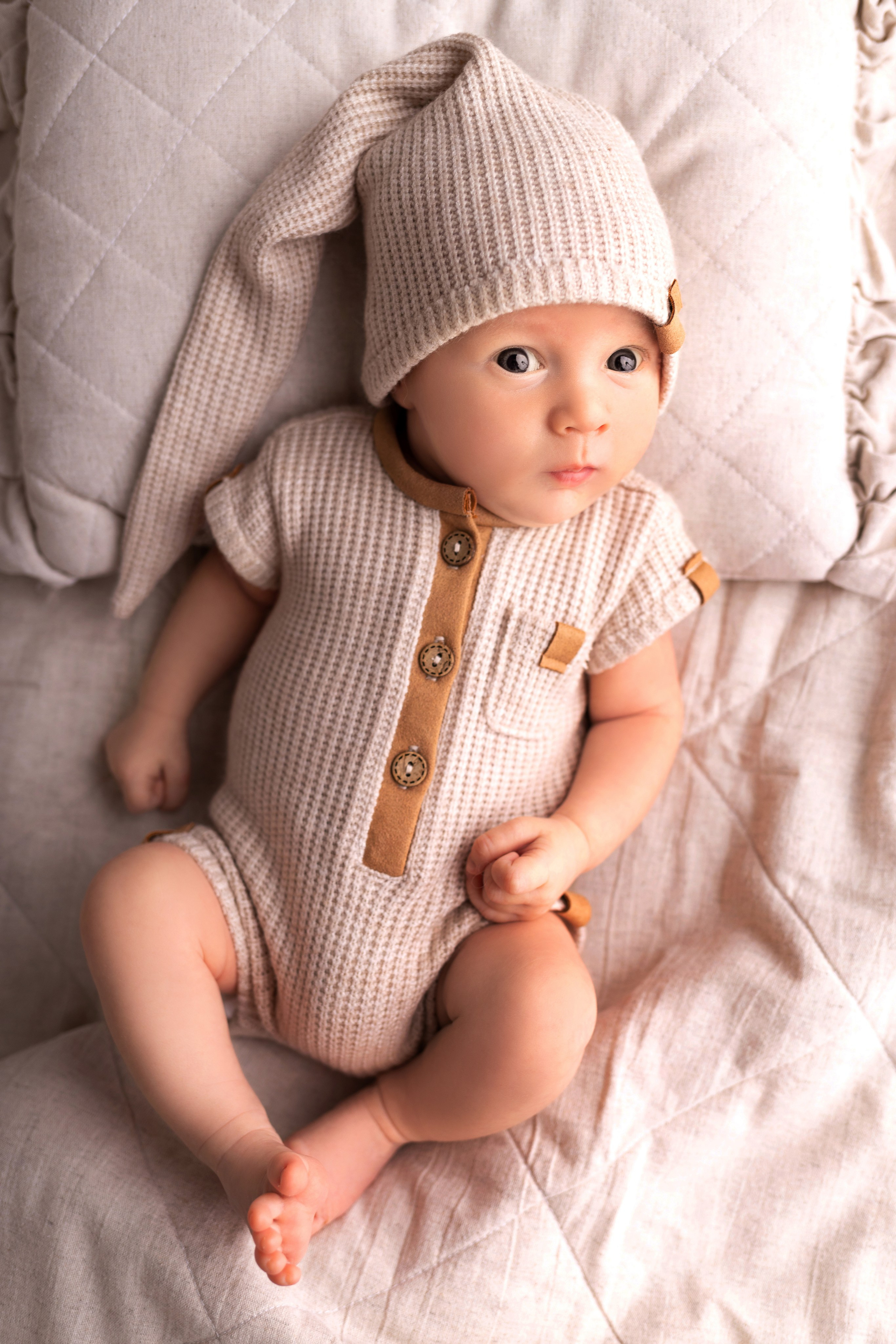 Newborn съемка в стиле Лайф. Фотограф новорожденных малышей в Омске и Омской области Эльвира Камаева