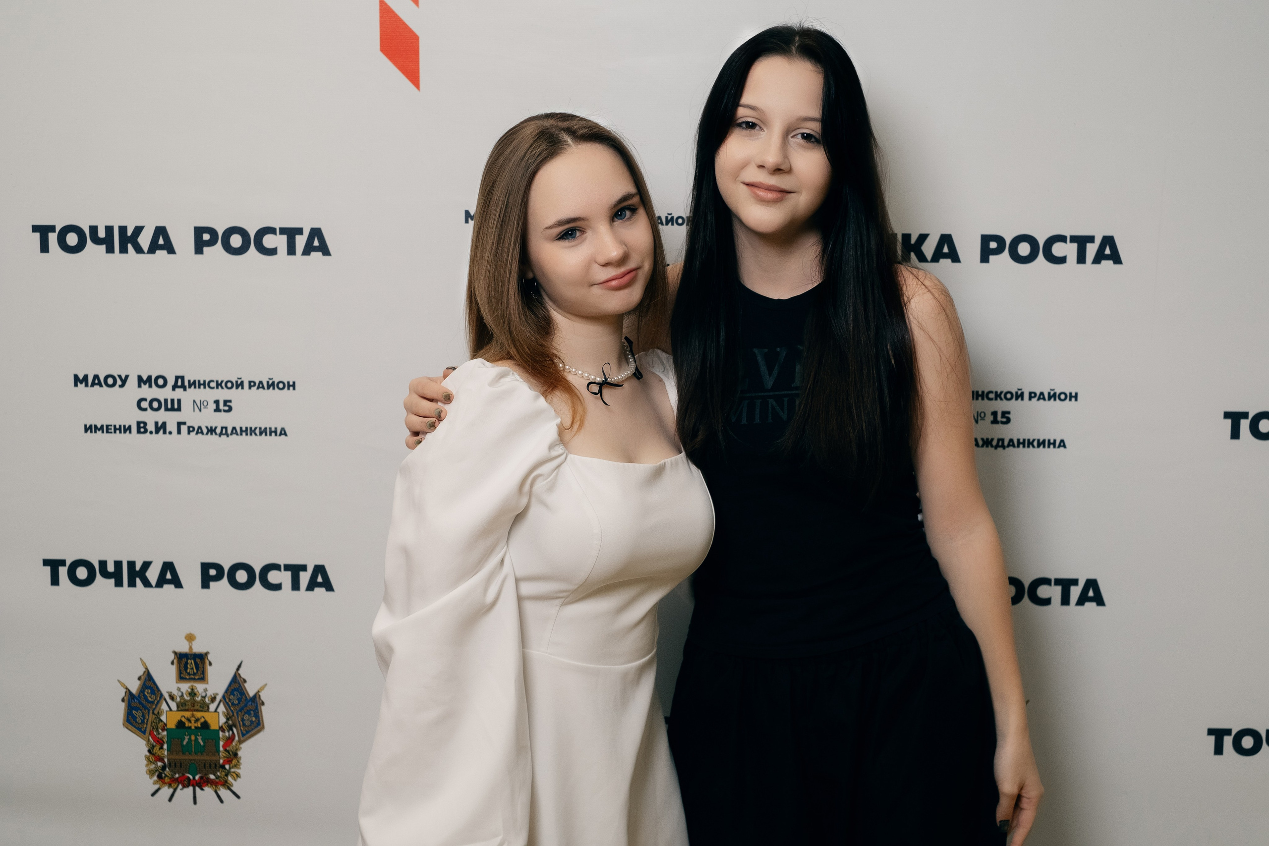 Новогодняя Фотосессия МАОУ СОШ№ 15 8 «Г». Свадебный и репортажной фотограф Денис Ожигин в Краснодаре и Краснодарском крае