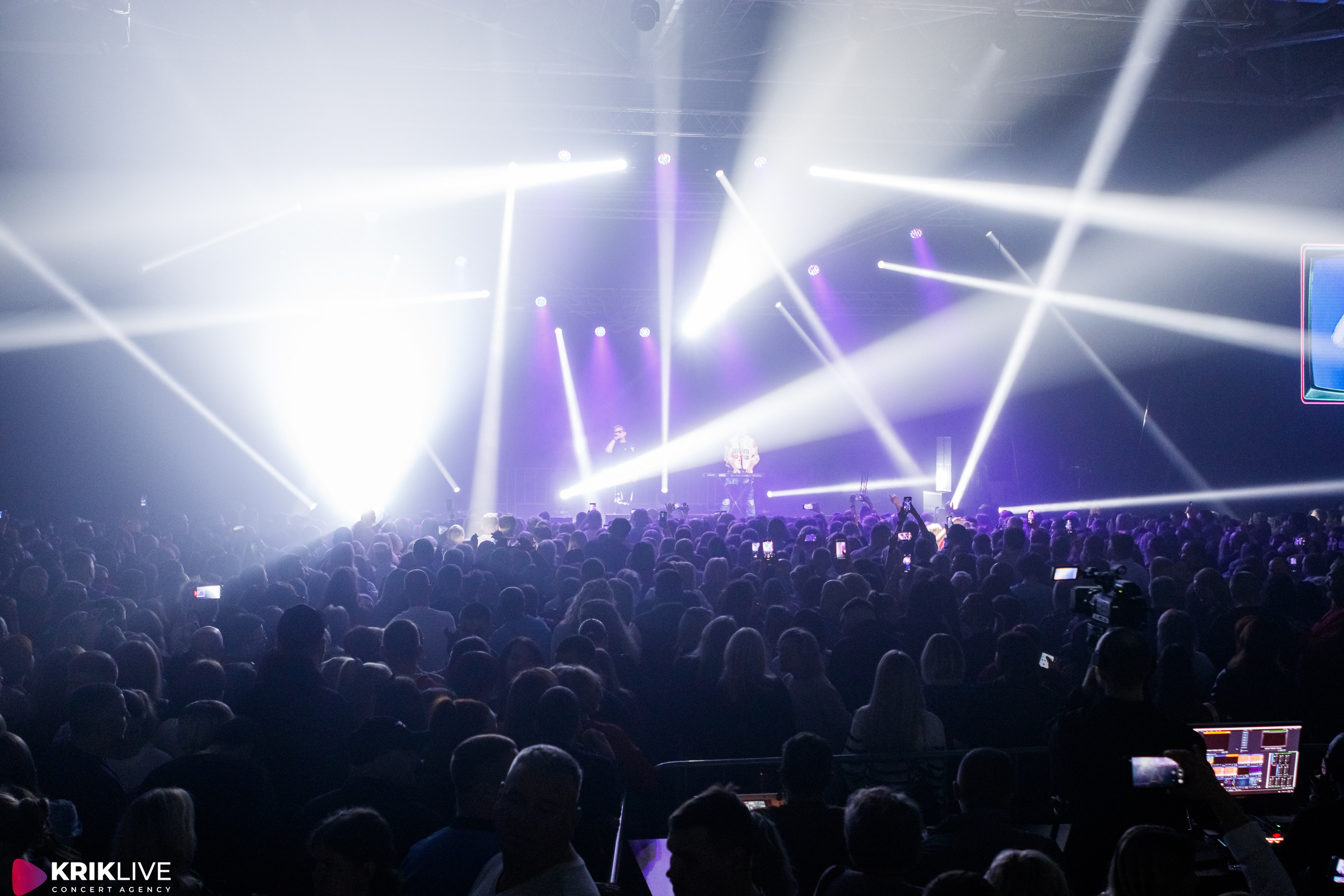 Дискач 90-х. Портретный и пейзажный фотограф Никита Павлов